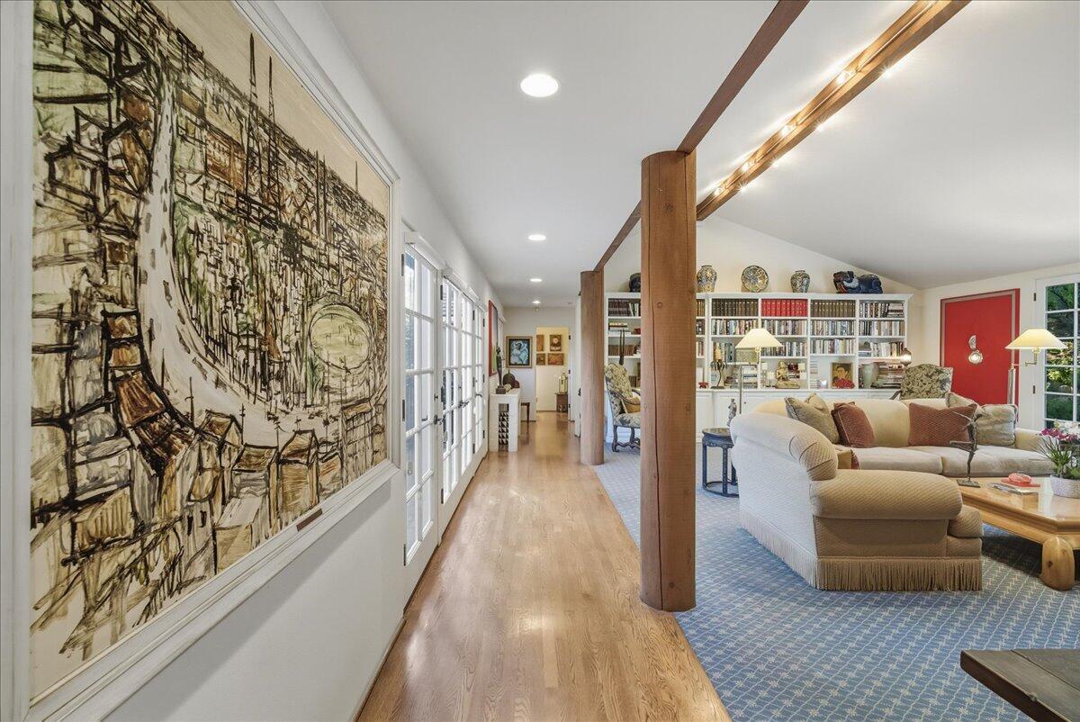 Montecito, California 93108, United States, 4 Bedrooms Bedrooms, ,4 BathroomsBathrooms,Residential,Active,241449