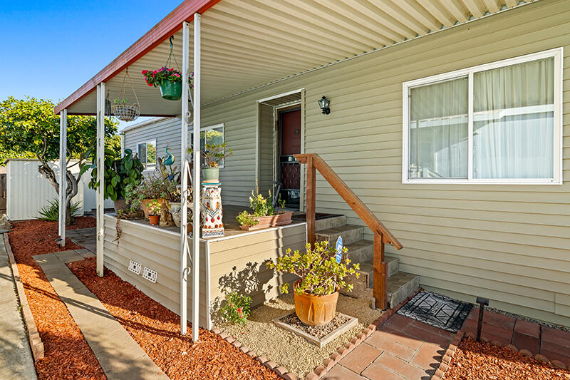 5750 Via Real Unit 204