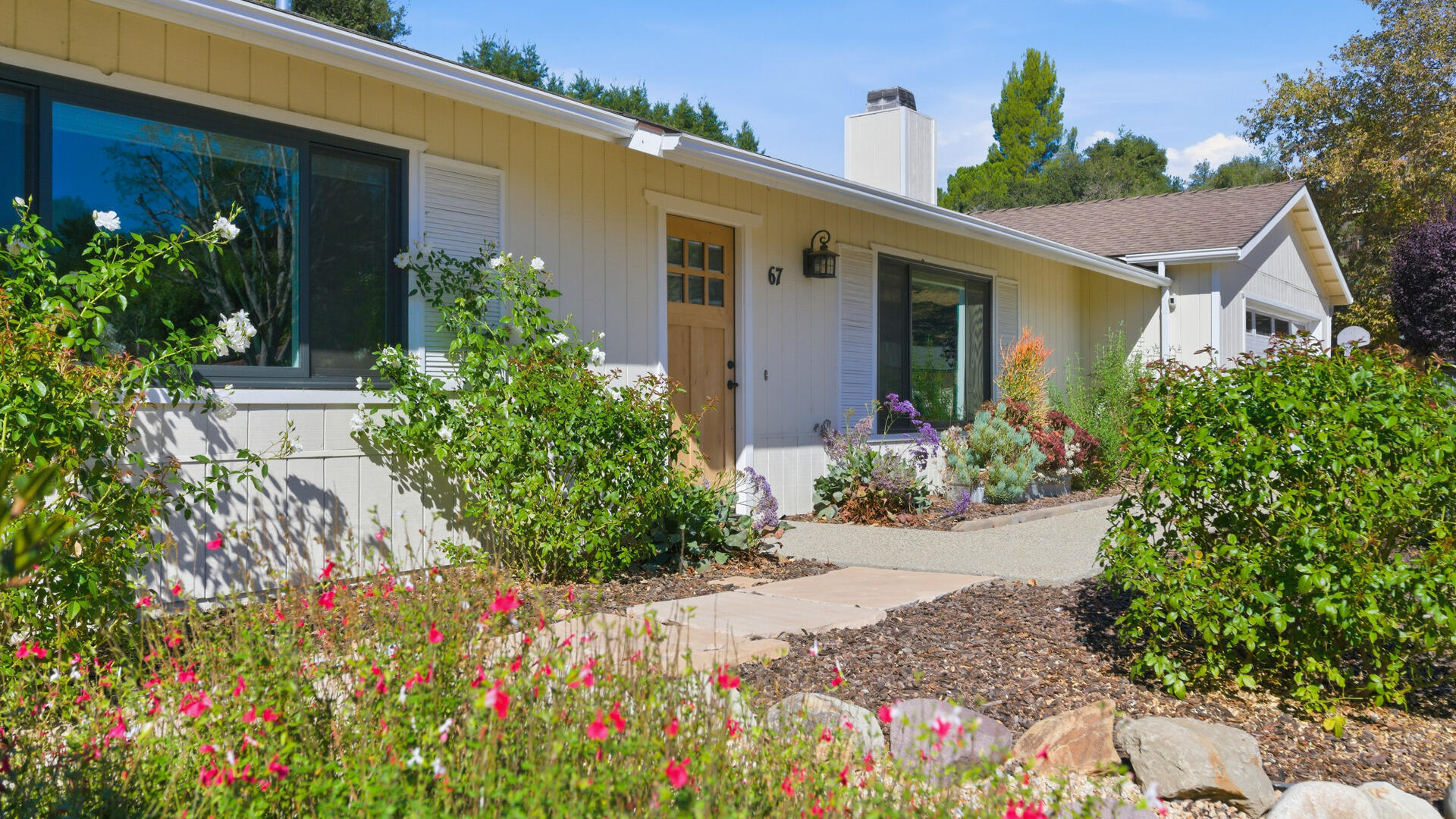 Solvang, California 93463, United States, 3 Bedrooms Bedrooms, ,2 BathroomsBathrooms,Residential,Active,240259