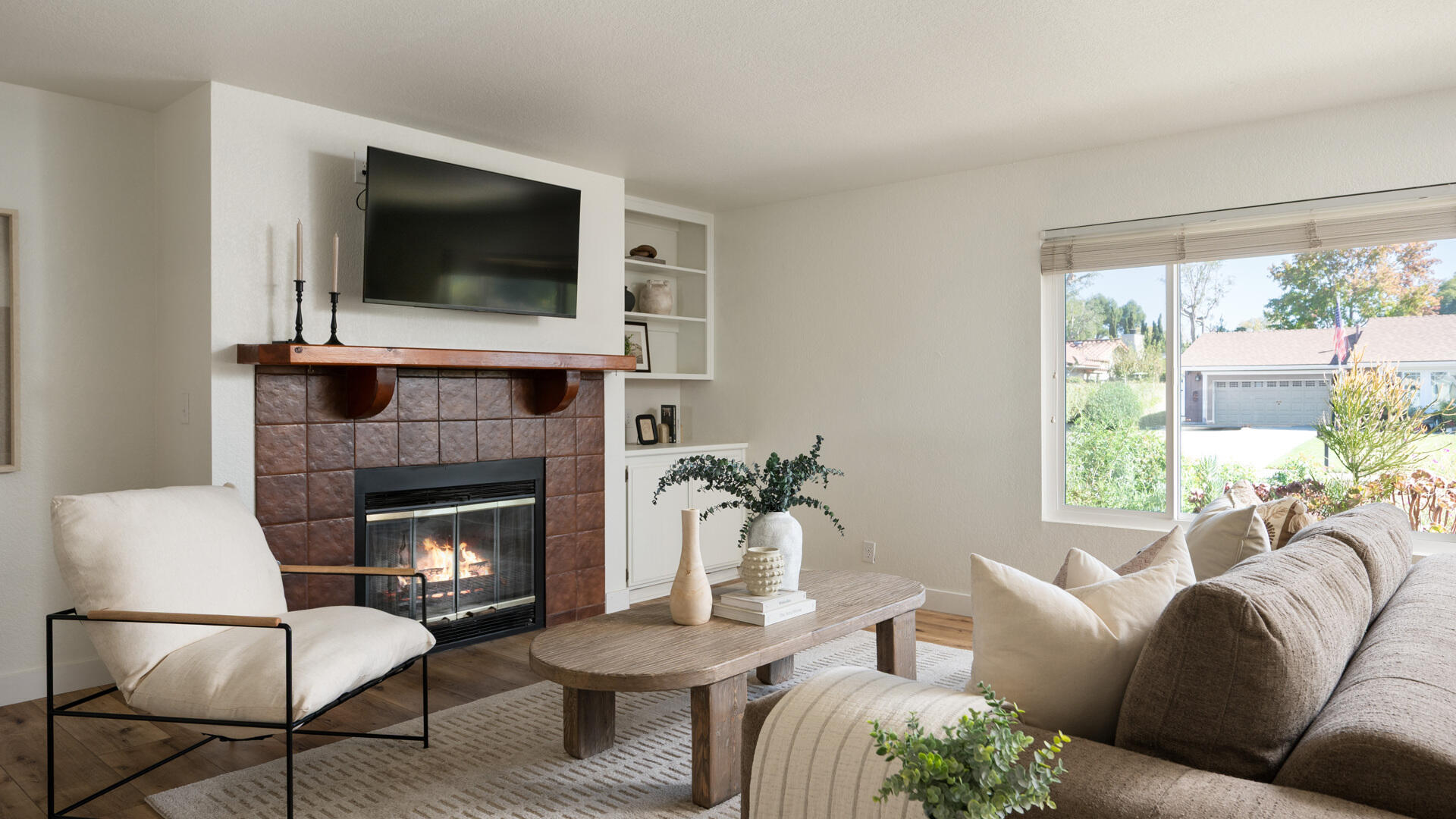 Solvang, California 93463, United States, 3 Bedrooms Bedrooms, ,2 BathroomsBathrooms,Residential,Active,240259