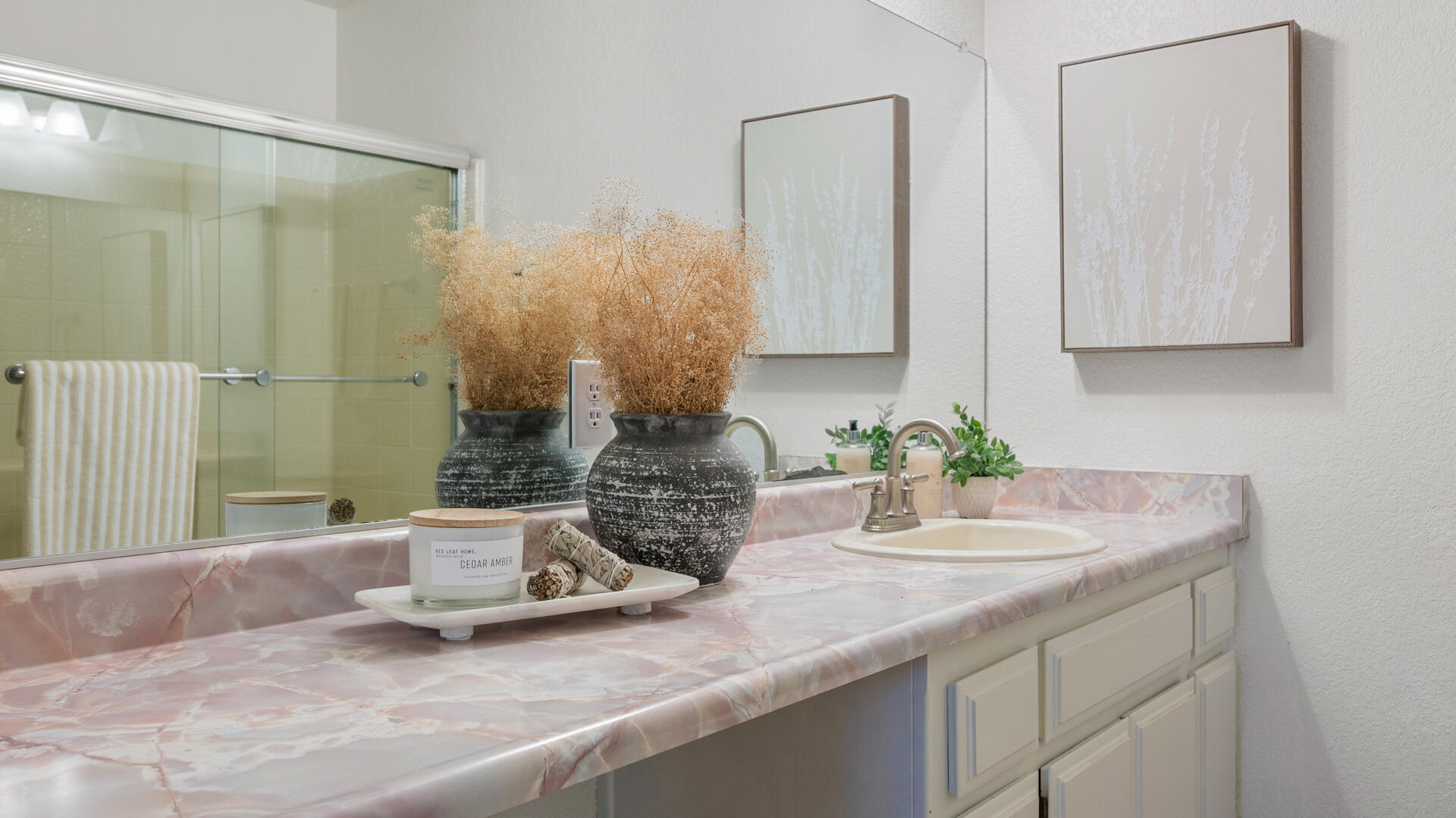 Solvang, California 93463, United States, 3 Bedrooms Bedrooms, ,2 BathroomsBathrooms,Residential,Active,240259