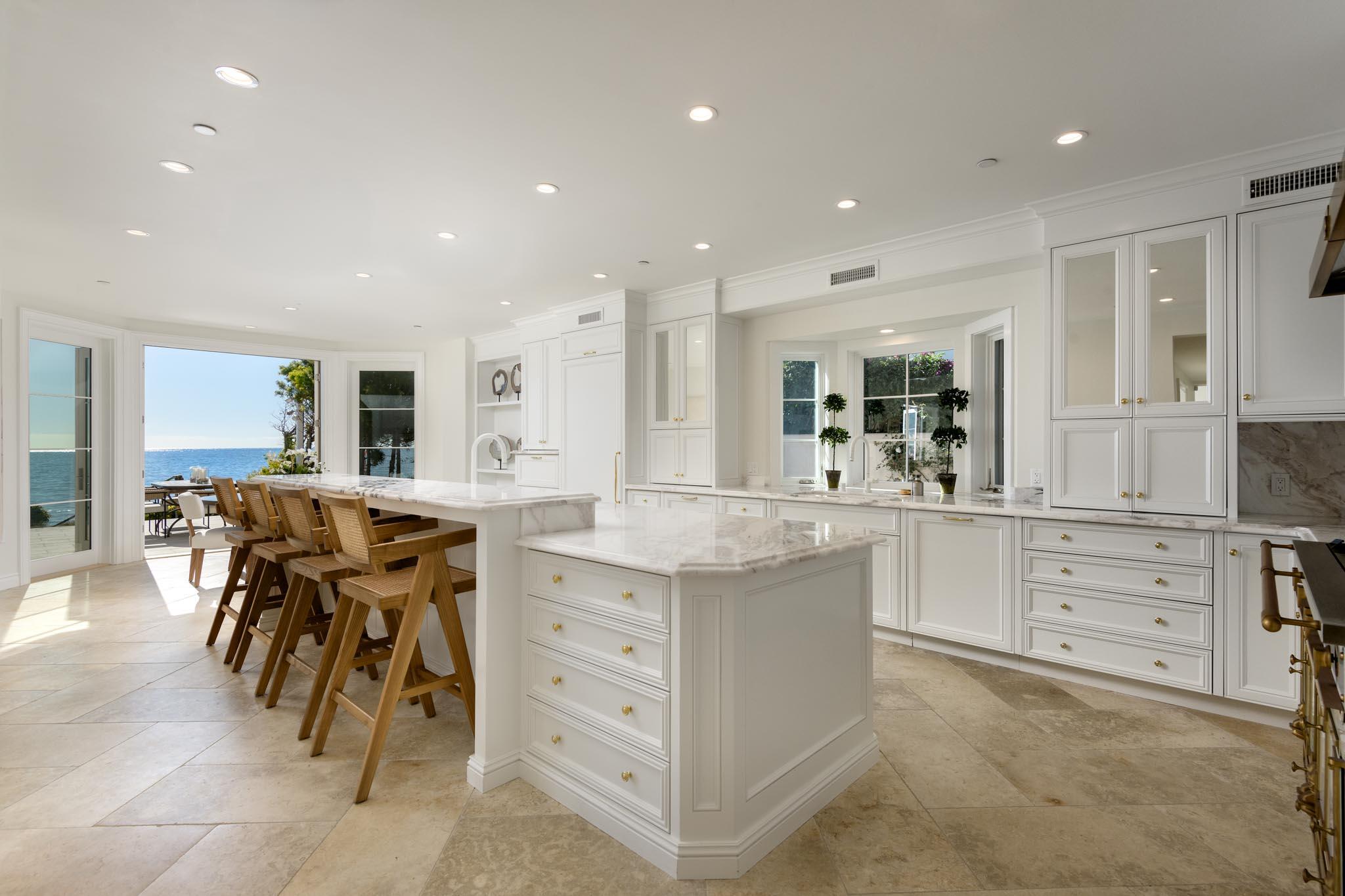 Santa Barbara, California 93108, United States, 5 Bedrooms Bedrooms, ,6 BathroomsBathrooms,Residential,Active,31792