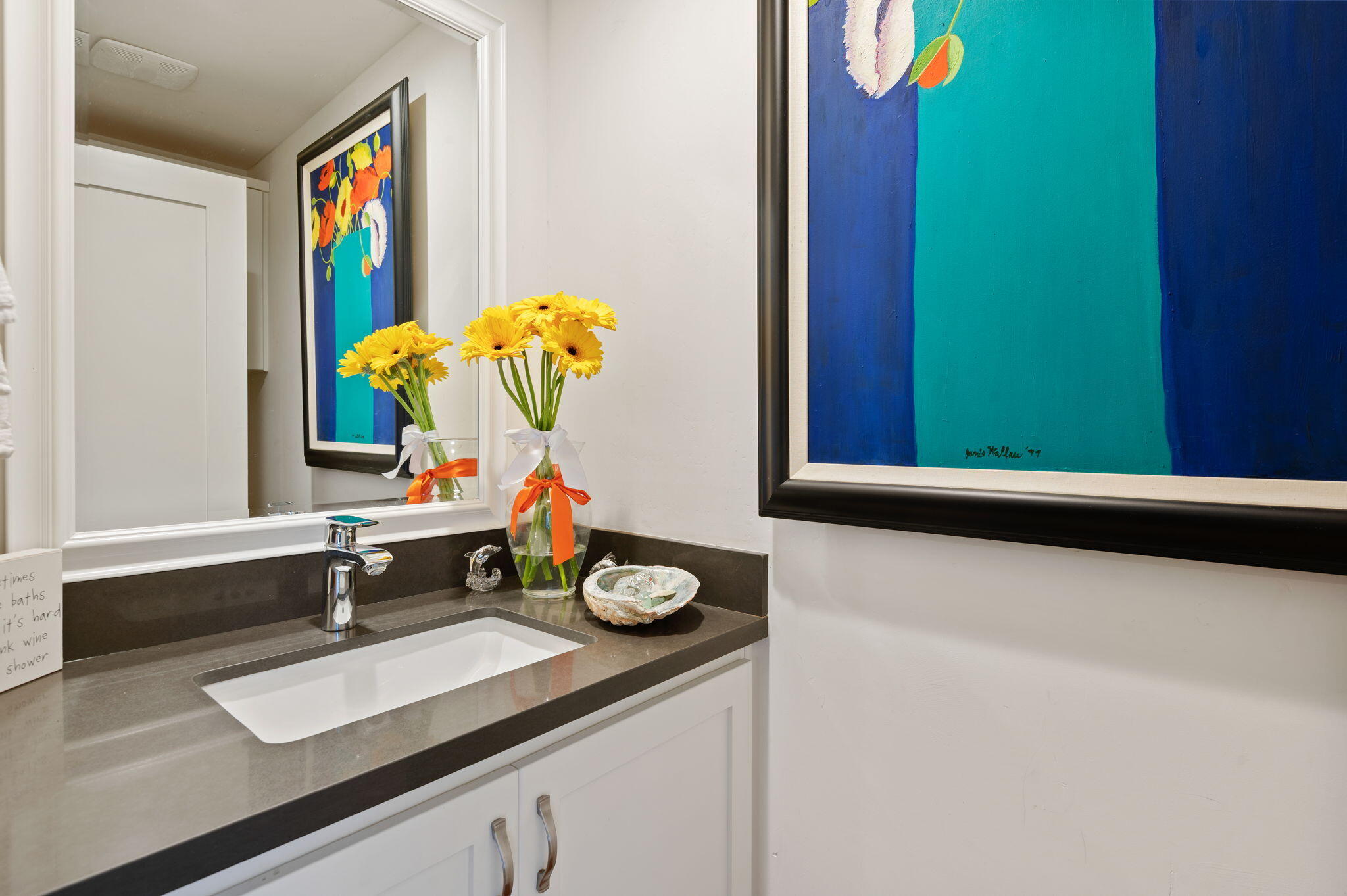 Carpinteria, California 93013, United States, 3 Bedrooms Bedrooms, ,3 BathroomsBathrooms,Residential,Active,33530