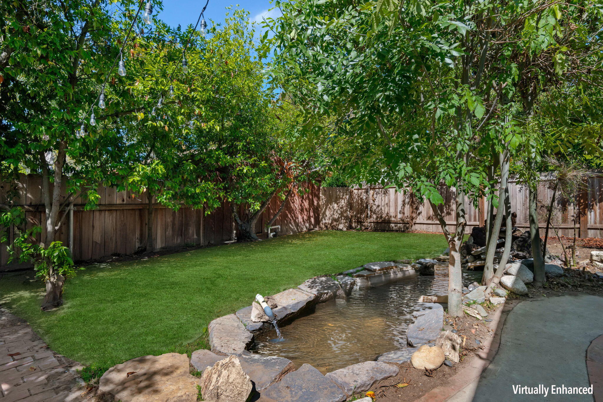 Santa Barbara, California 93105, United States, 2 Bedrooms Bedrooms, ,1 BathroomBathrooms,Residential,Active,224340