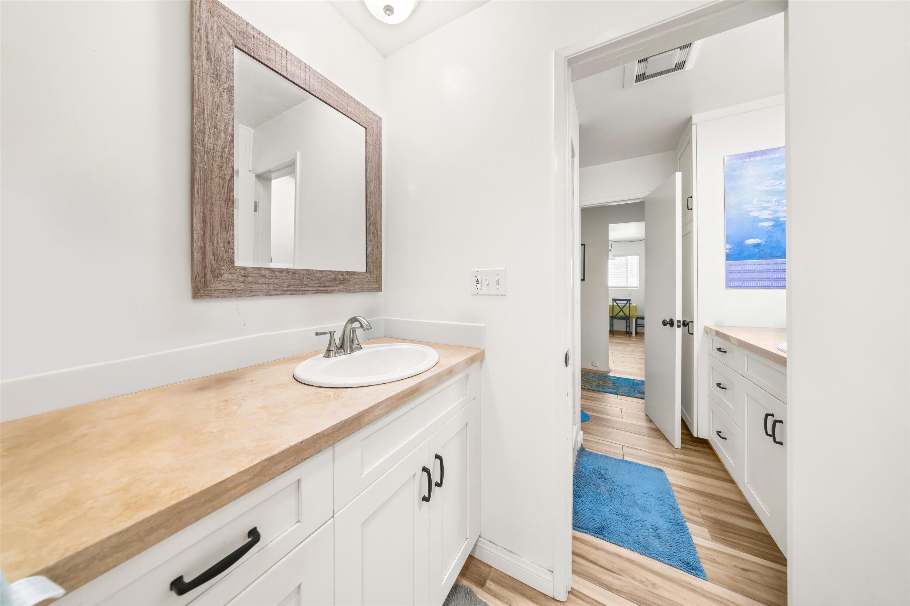 Santa Barbara, California 93101, United States, ,Residential,Active,185817