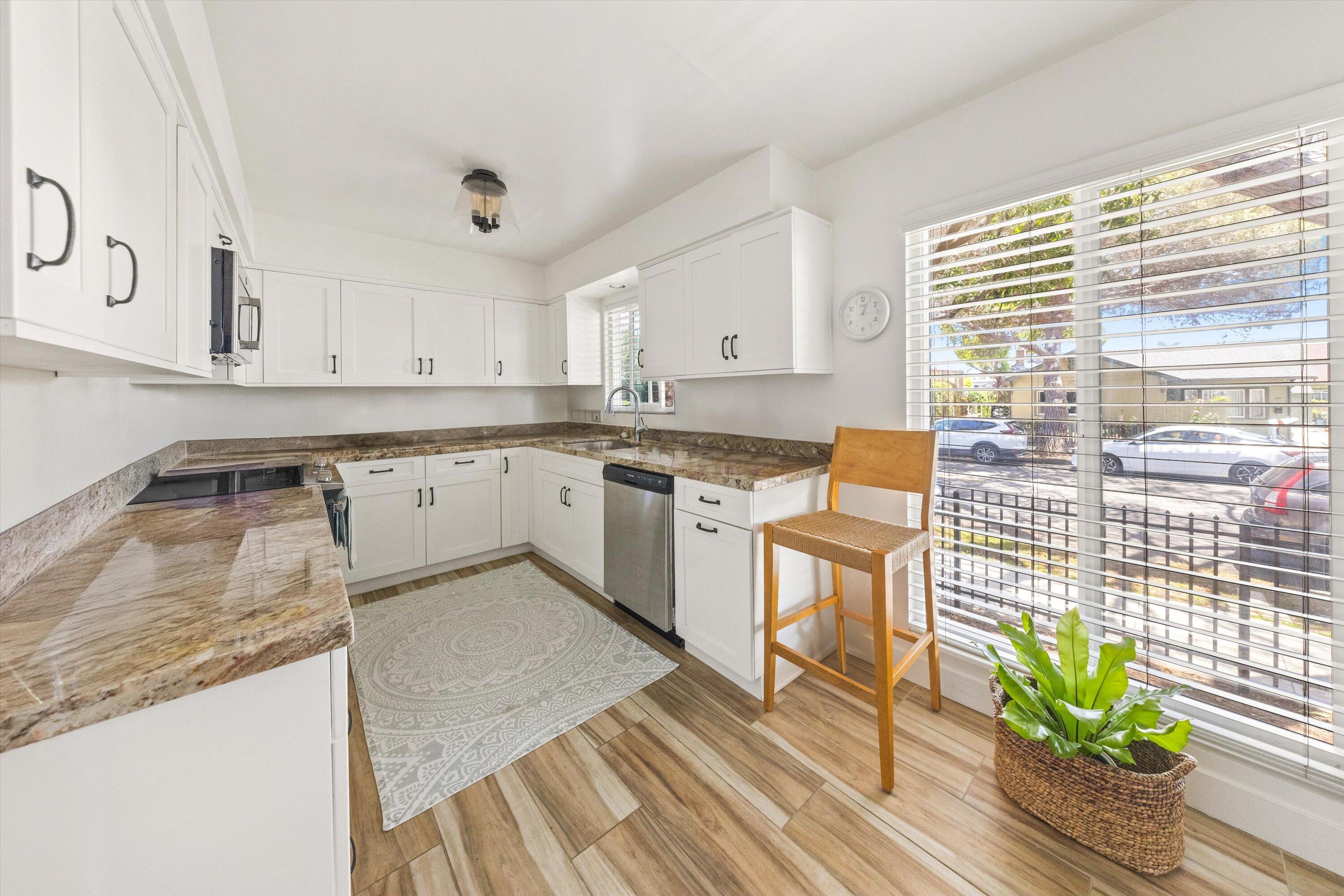 Santa Barbara, California 93101, United States, ,Residential,Active,185817