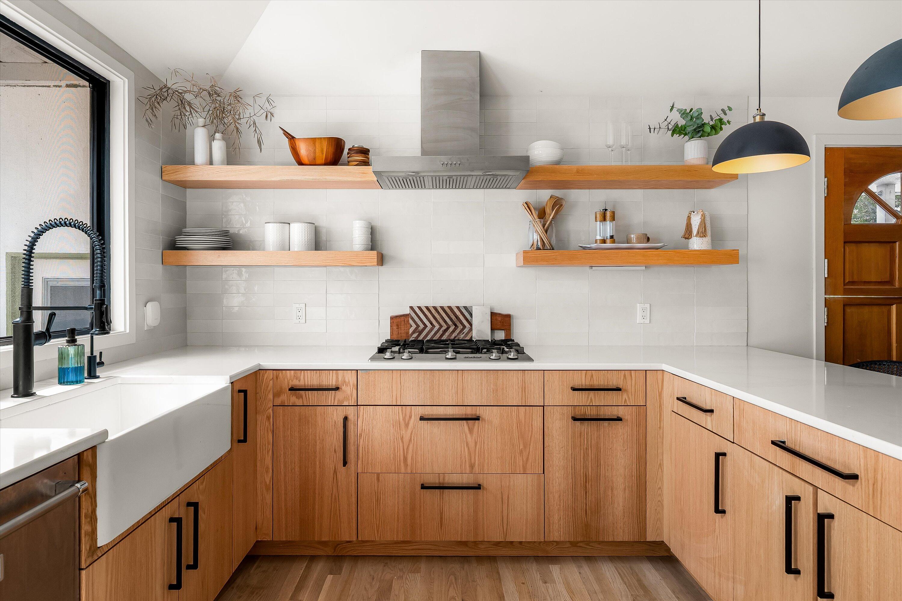 Santa Barbara, California 93109, United States, 3 Bedrooms Bedrooms, ,1 BathroomBathrooms,Residential,Active,230885