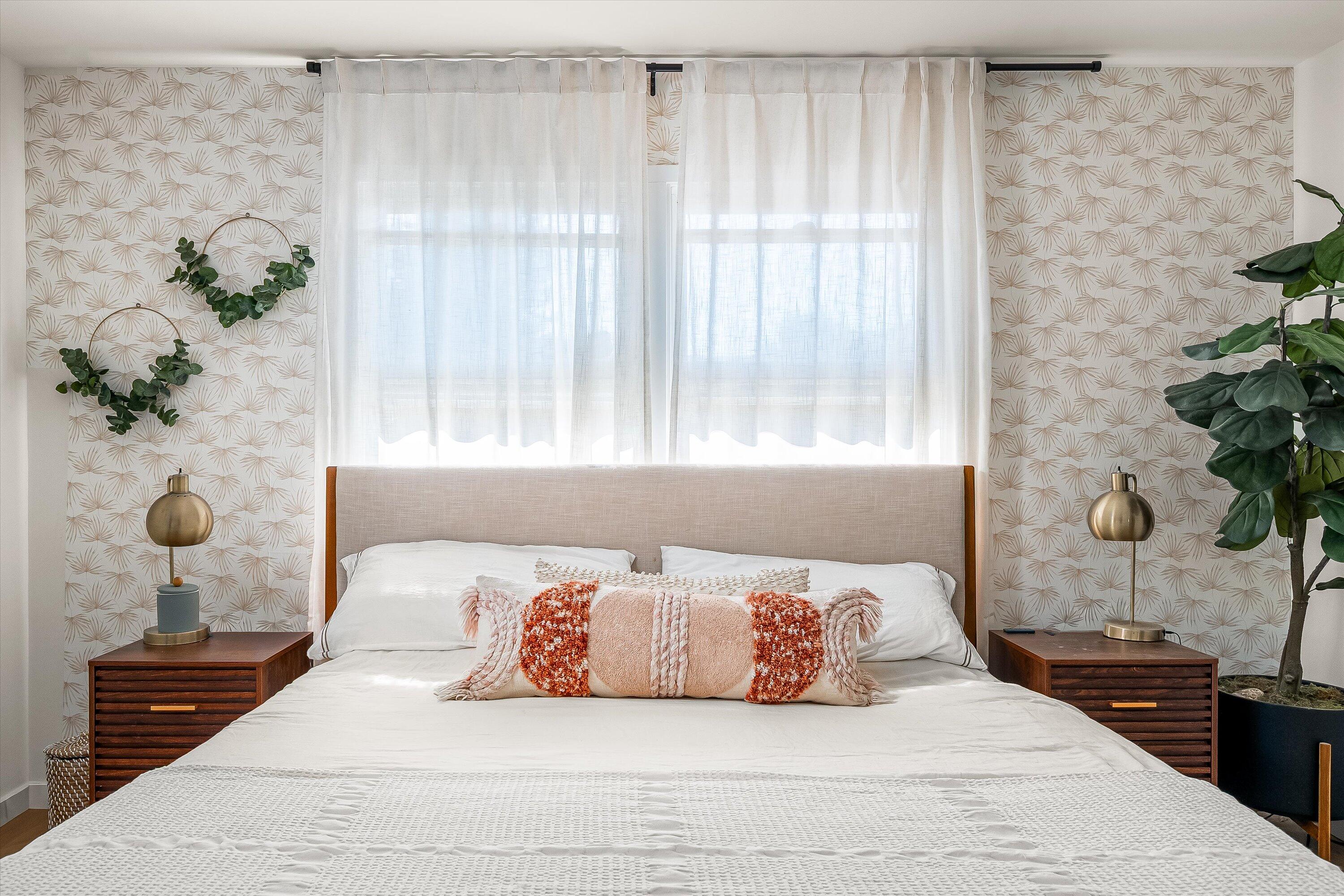 Santa Barbara, California 93109, United States, 3 Bedrooms Bedrooms, ,1 BathroomBathrooms,Residential,Active,230885