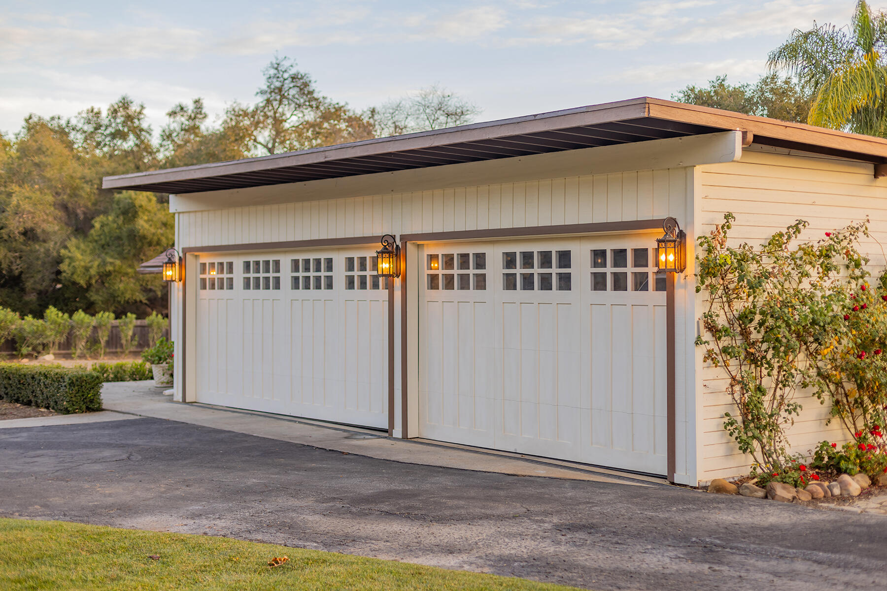Ojai, California 93023, United States, 4 Bedrooms Bedrooms, ,5 BathroomsBathrooms,Residential,Active,192754