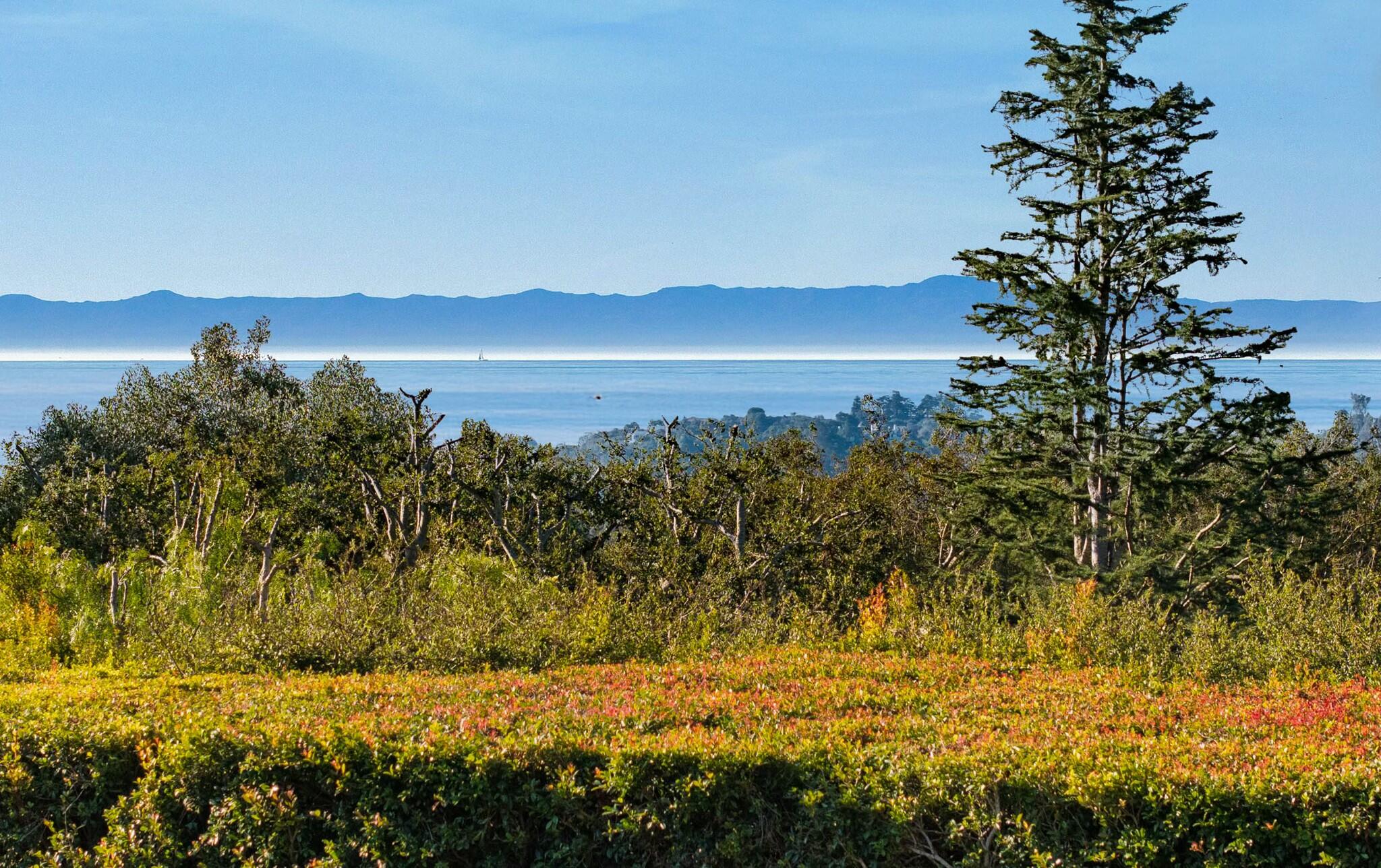 Montecito, California 93108, United States, 4 Bedrooms Bedrooms, ,6 BathroomsBathrooms,Residential,Active,92717