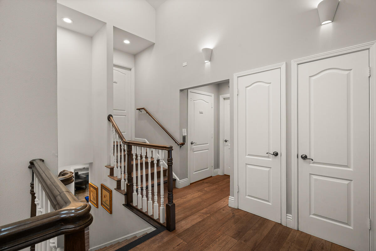 Solvang, California 93463, United States, ,Commercial,Active,92699