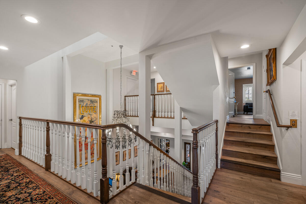 Solvang, California 93463, United States, ,Commercial,Active,92699