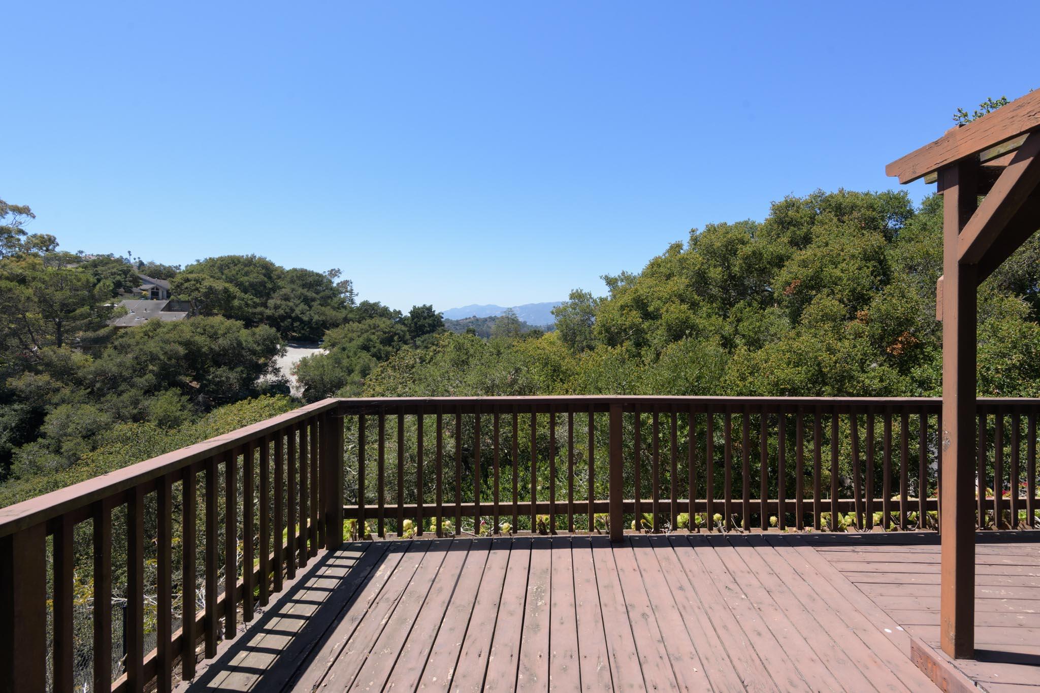 Santa Barbara, California 93105, United States, 3 Bedrooms Bedrooms, ,2 BathroomsBathrooms,Residential,Active,180206