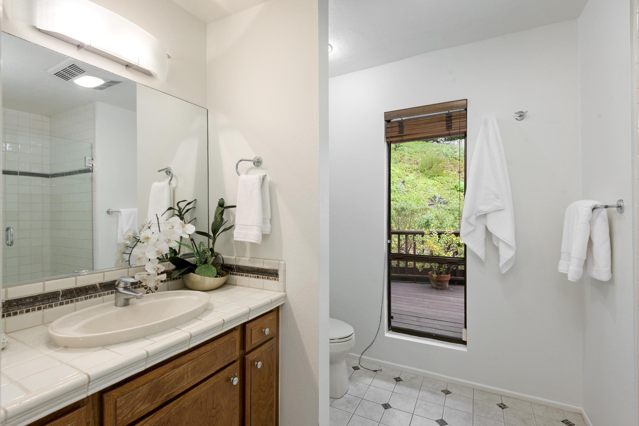 Santa Barbara, California 93105, United States, 3 Bedrooms Bedrooms, ,2 BathroomsBathrooms,Residential,Active,180206