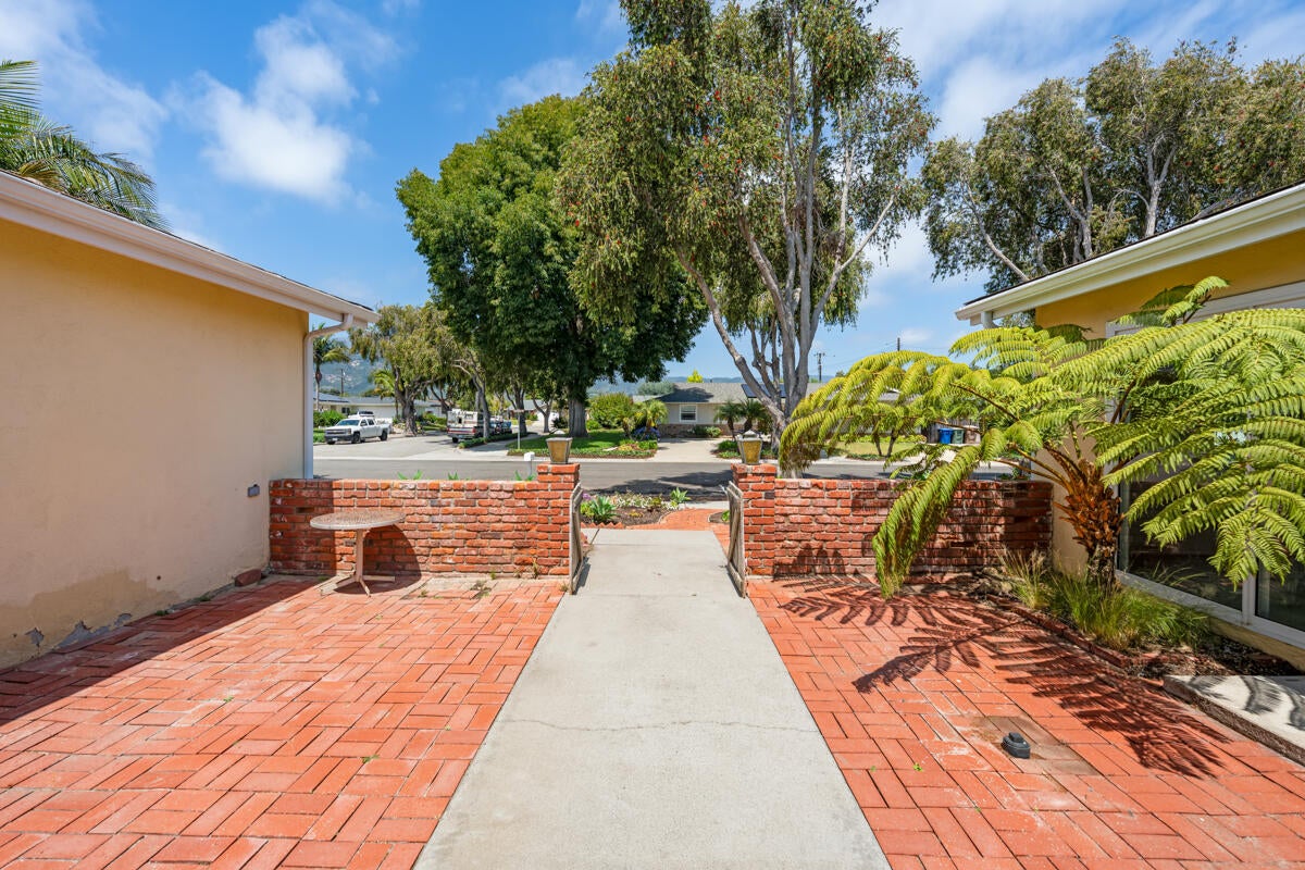 5575 Cameo Road