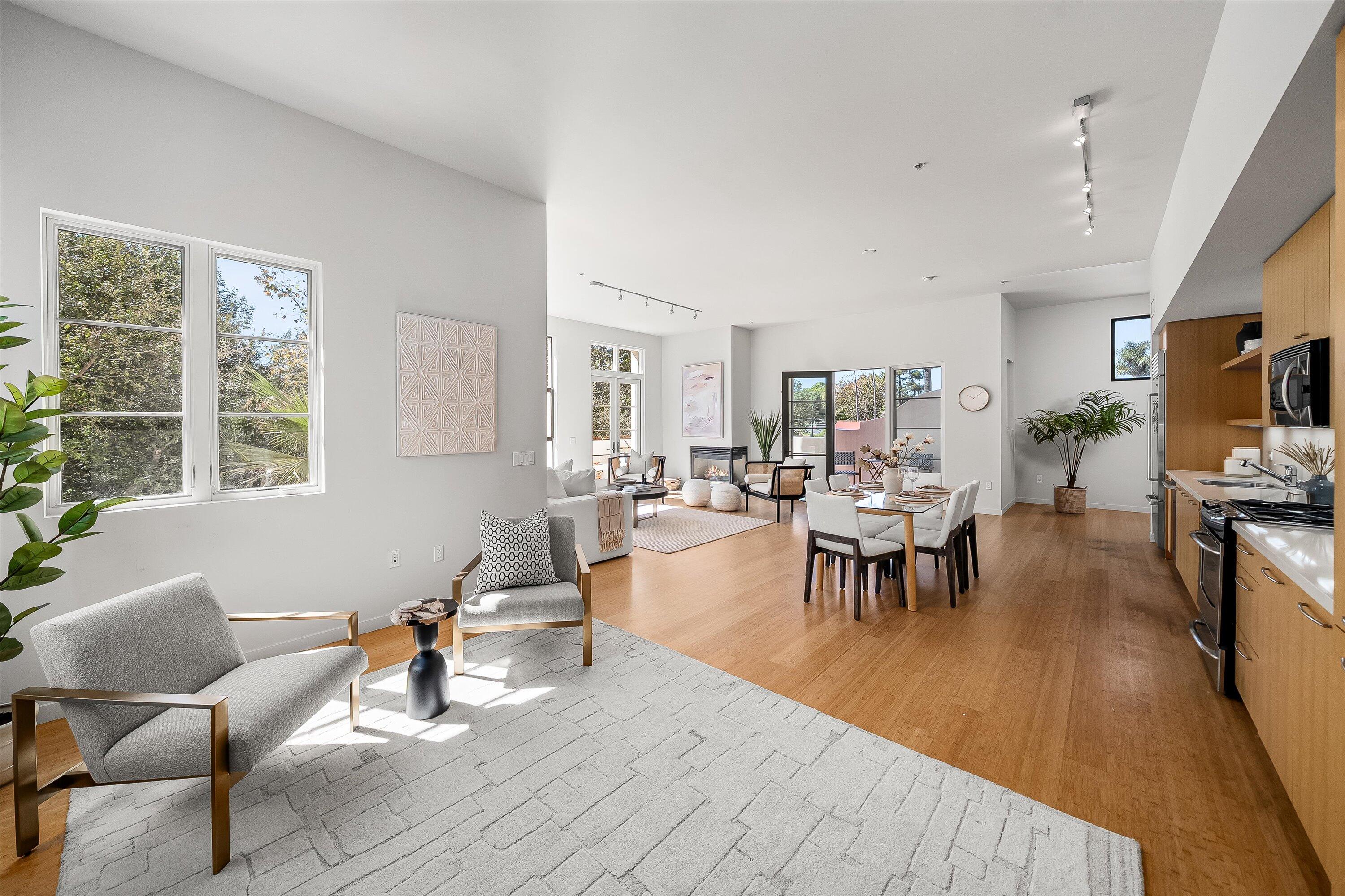 Santa Barbara, California 93101, United States, 1 Bedroom Bedrooms, ,2 BathroomsBathrooms,Residential,Active,227471