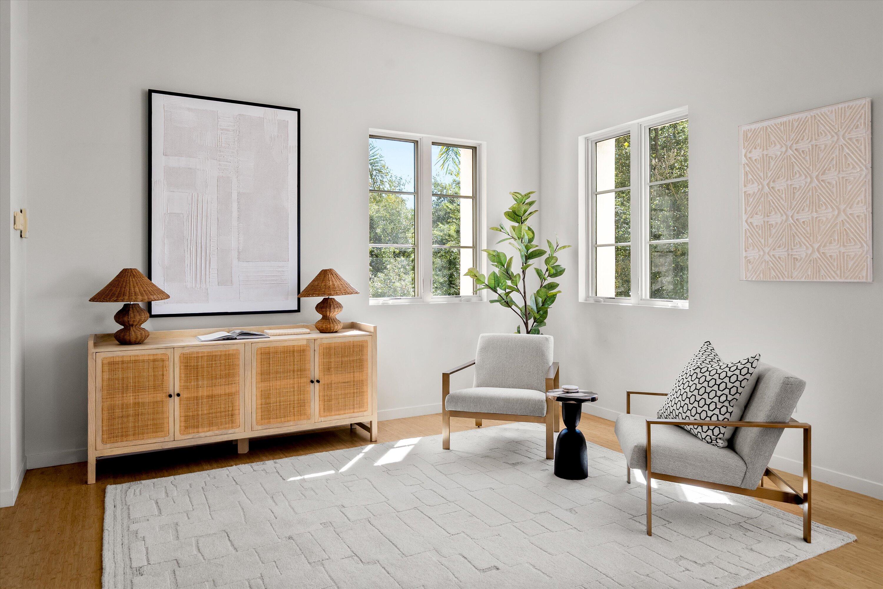 Santa Barbara, California 93101, United States, 1 Bedroom Bedrooms, ,2 BathroomsBathrooms,Residential,Active,227471