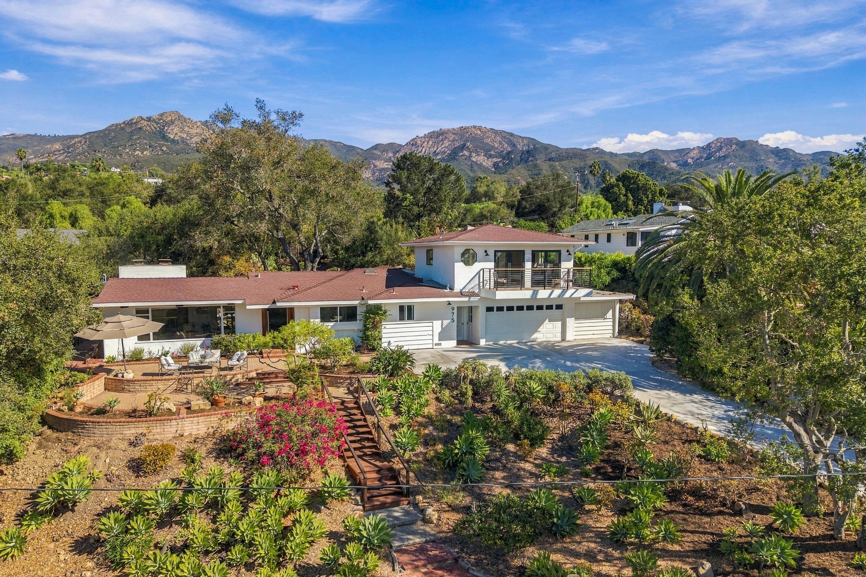 975 Tornoe Road
