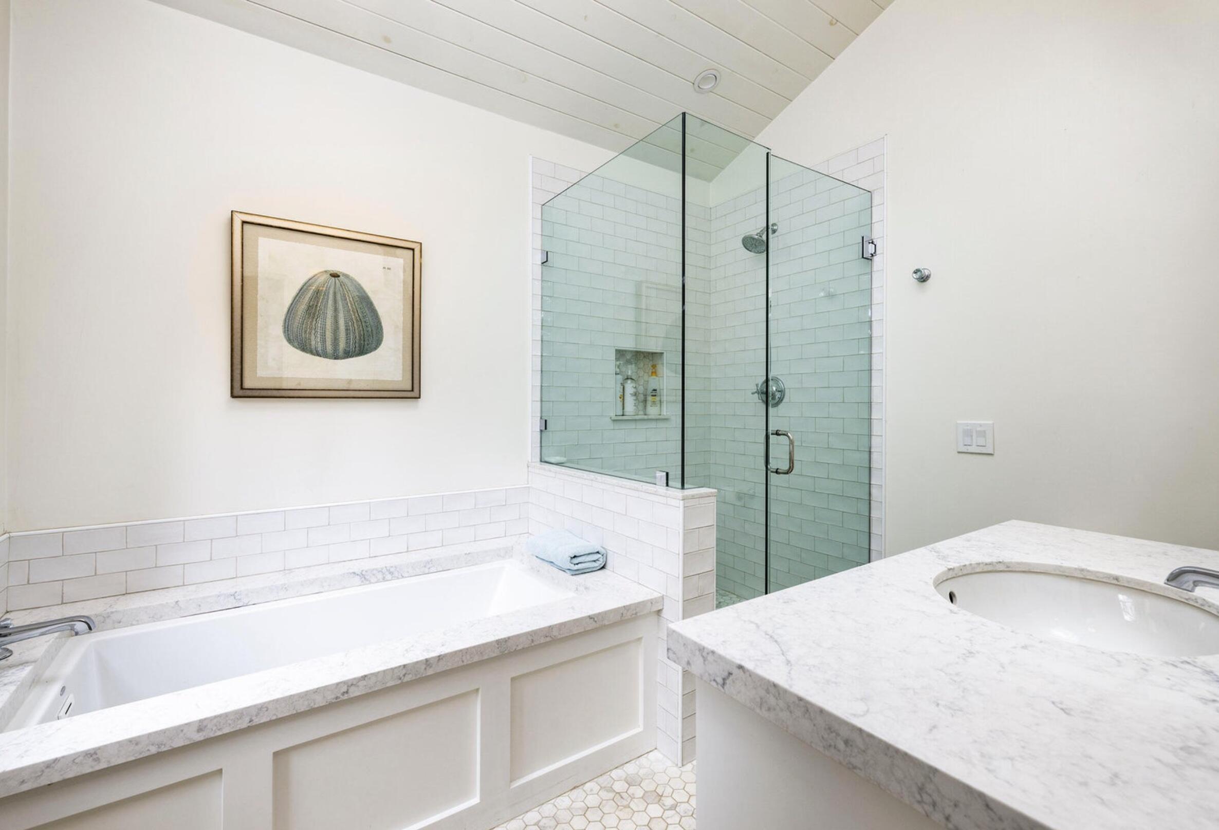 Montecito, California 93108, United States, 2 Bedrooms Bedrooms, ,2 BathroomsBathrooms,Residential,Active,96324