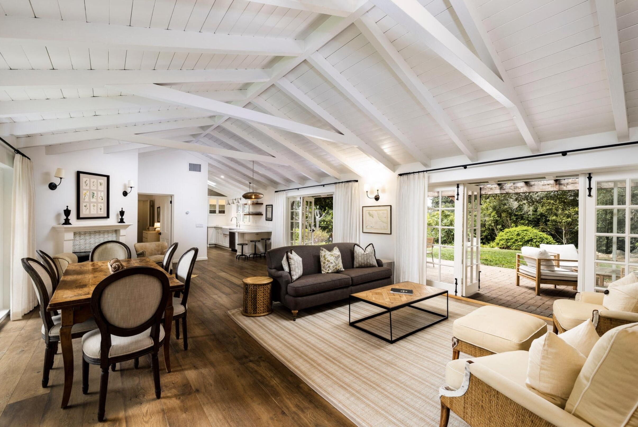 Montecito, California 93108, United States, 2 Bedrooms Bedrooms, ,2 BathroomsBathrooms,Residential,Active,96324