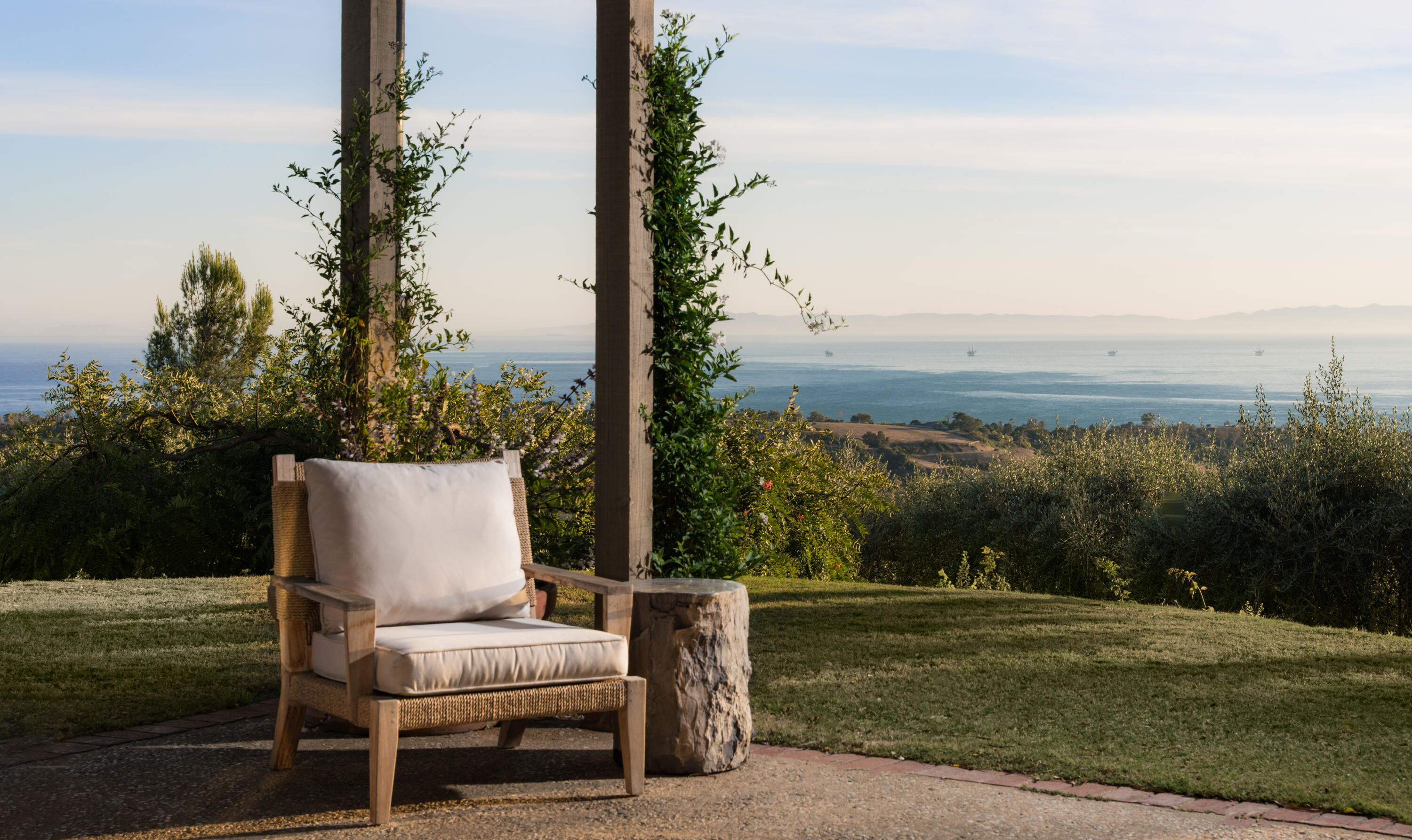 2200 Bella Vista Drive