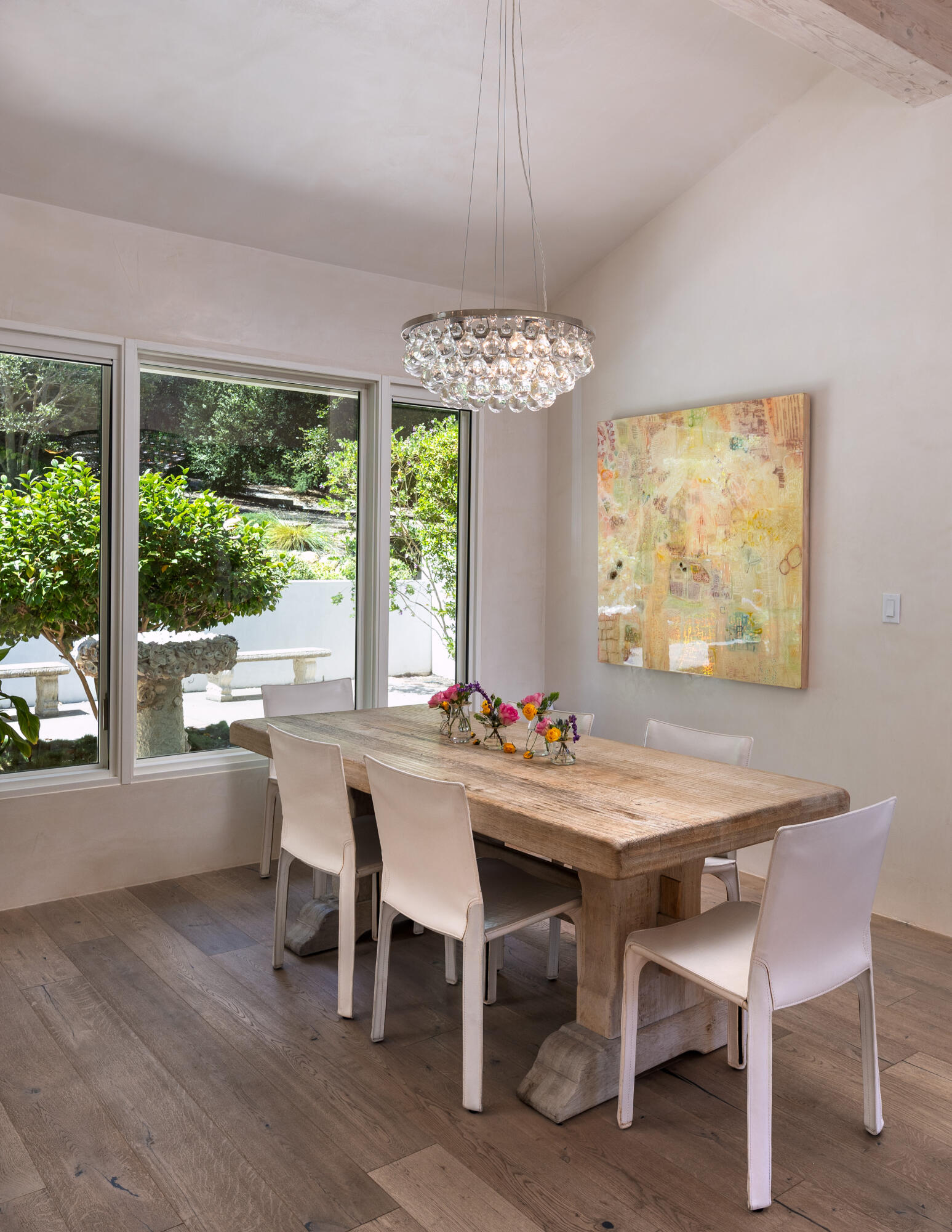 Santa Barbara, California 93108, United States, 3 Bedrooms Bedrooms, ,3 BathroomsBathrooms,Residential,Pending,46649