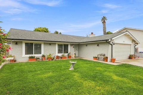 Photo of 1512 E Pine Avenue, LOMPOC, CA 93436 (MLS # 26-2888)
