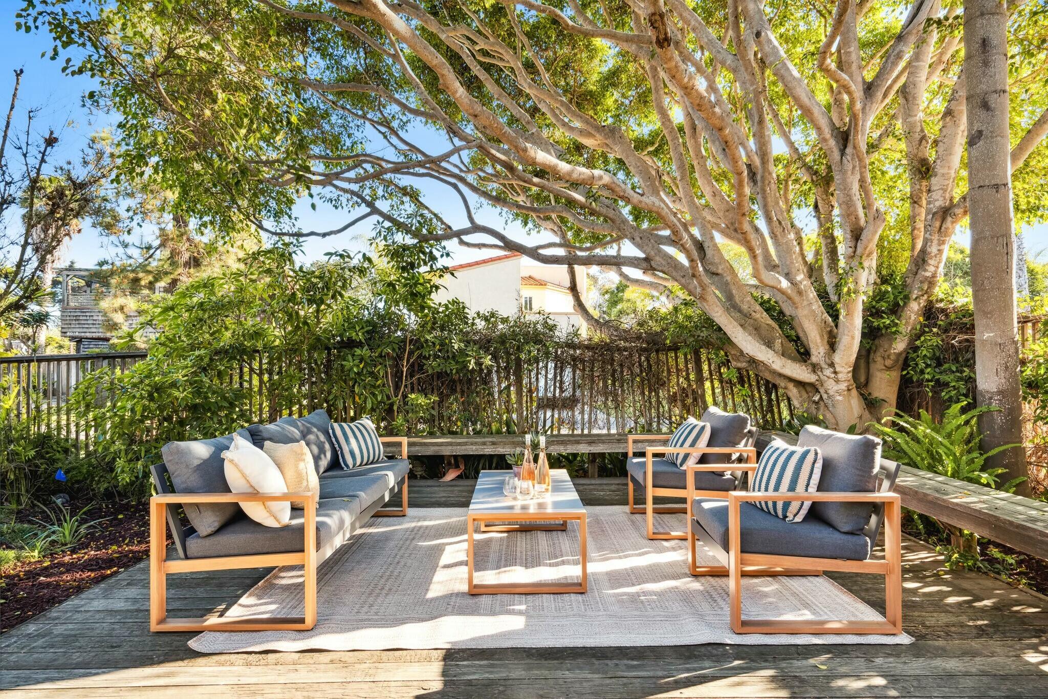 8105 Buena Fortuna Street