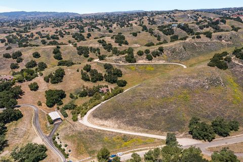 3333-3349 Long Valley Road, Santa Ynez, CA 93460 - MLS#: 25-2031