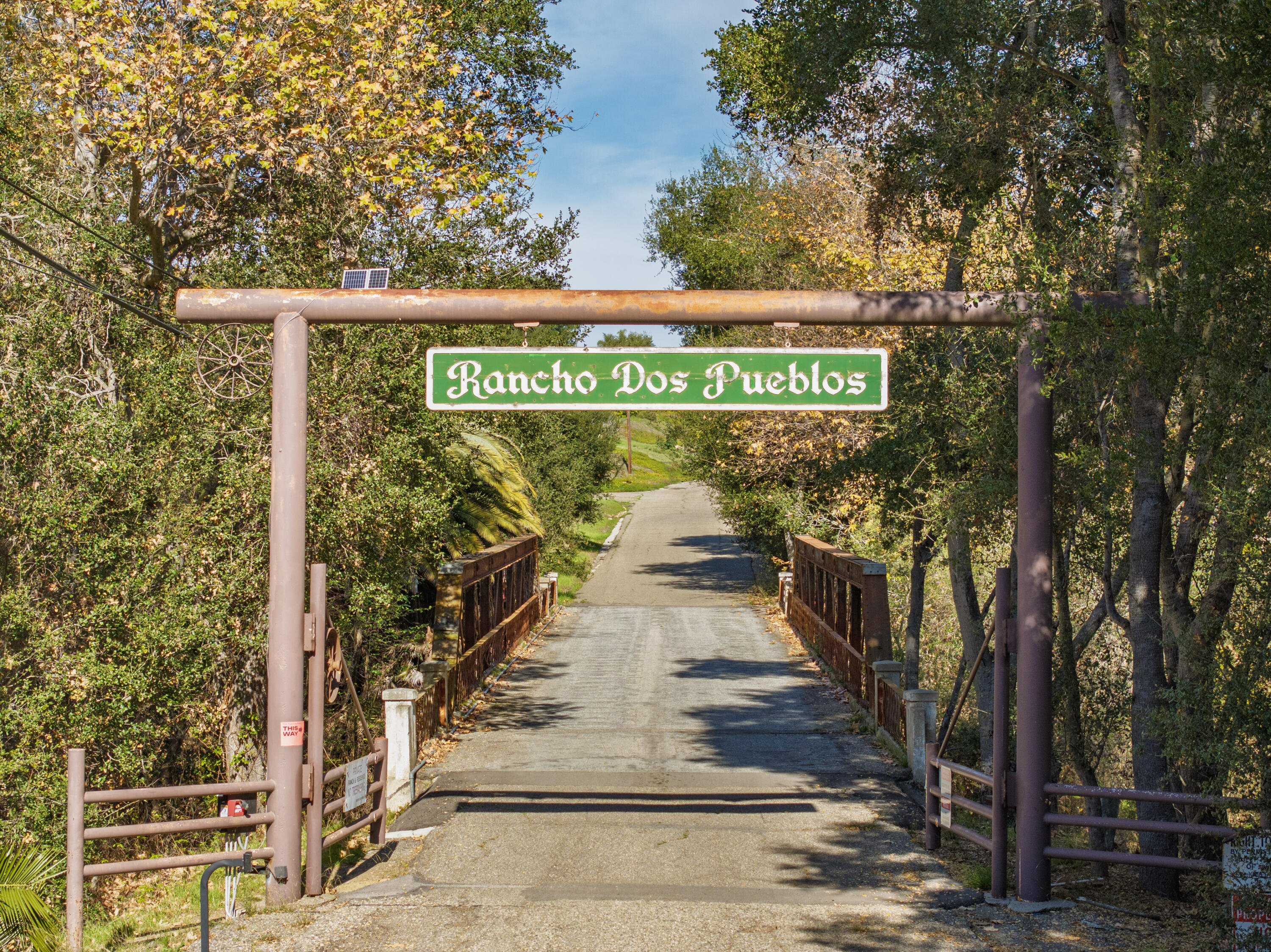 Santa Barbara, California 93117, United States, 5 Bedrooms Bedrooms, ,7 BathroomsBathrooms,Residential,Active,85023