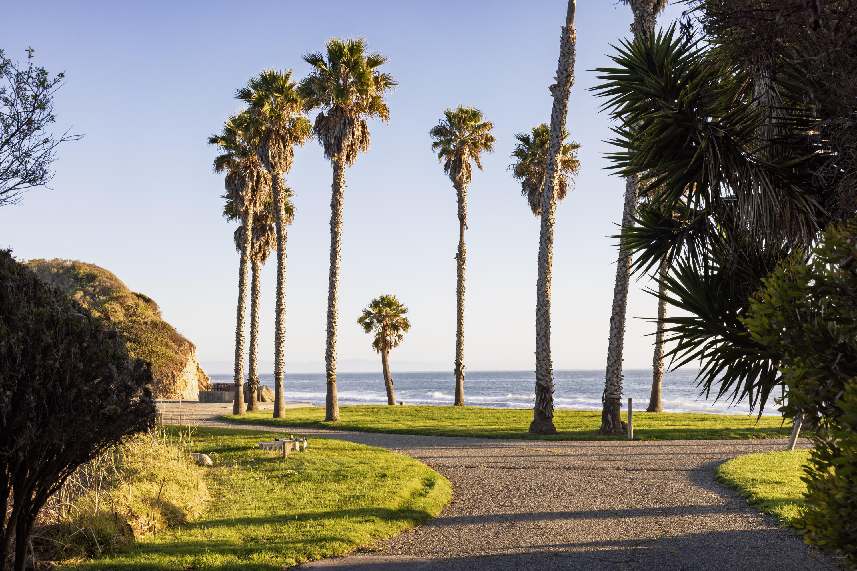 Santa Barbara, California 93117, United States, 5 Bedrooms Bedrooms, ,7 BathroomsBathrooms,Residential,Active,85023