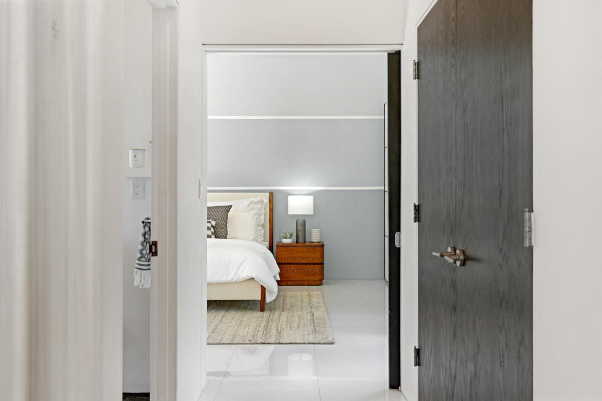 Santa Barbara, California 93103, United States, 3 Bedrooms Bedrooms, ,2 BathroomsBathrooms,Residential,Active,177841