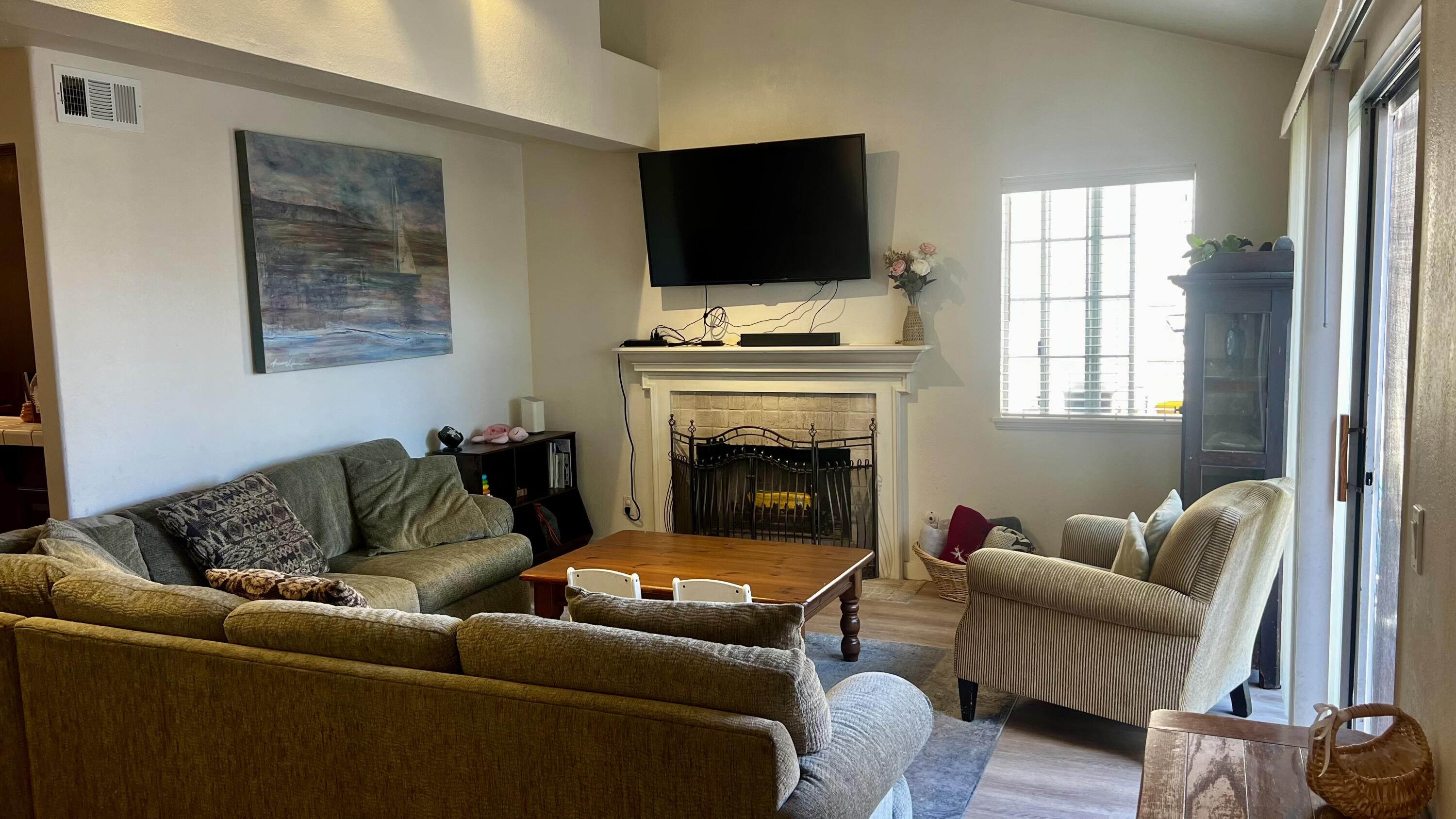 4264 Carpinteria Ave. Avenue 5