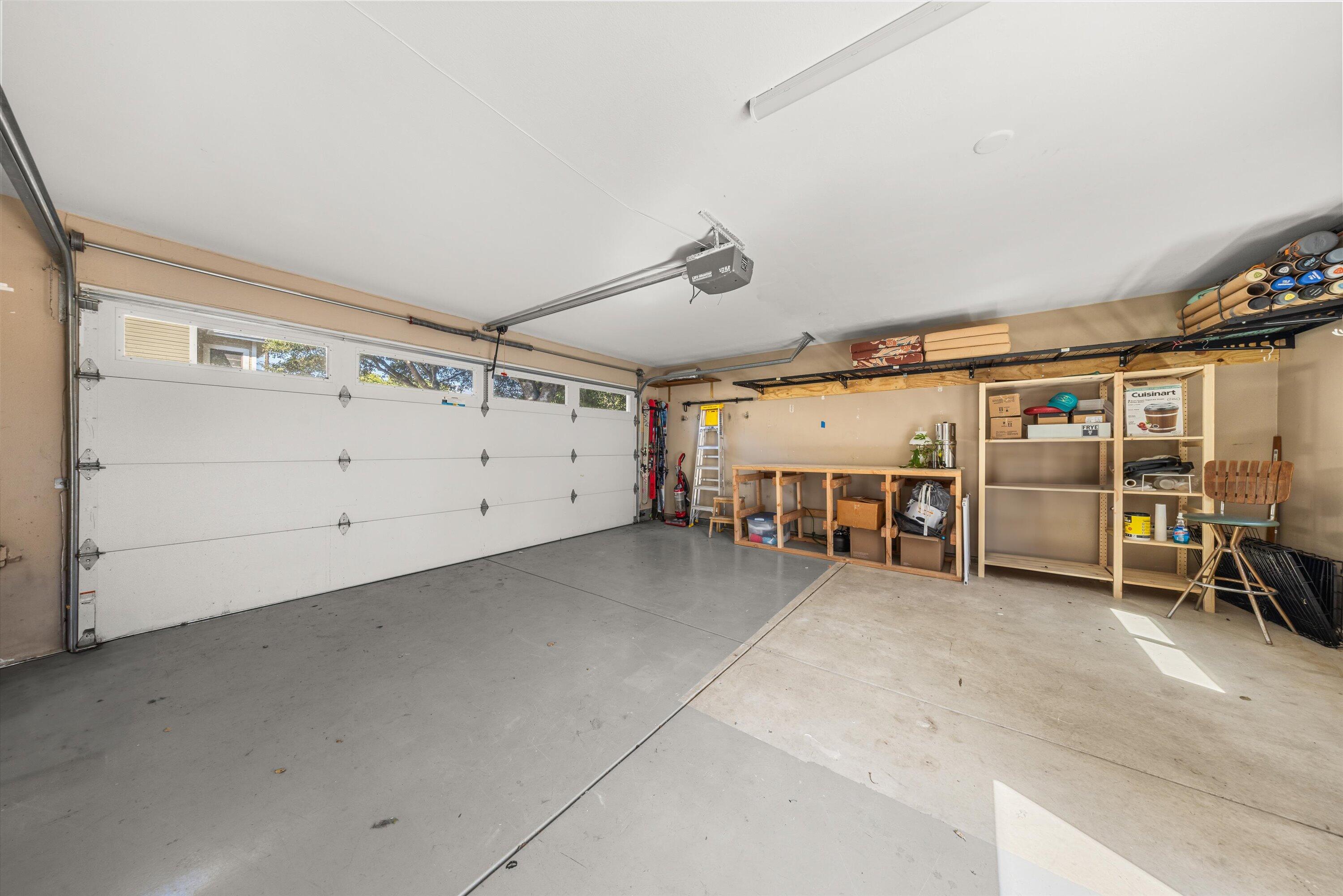 Santa Barbara, California 93101, United States, 3 Bedrooms Bedrooms, ,3 BathroomsBathrooms,Residential,Pending,201911