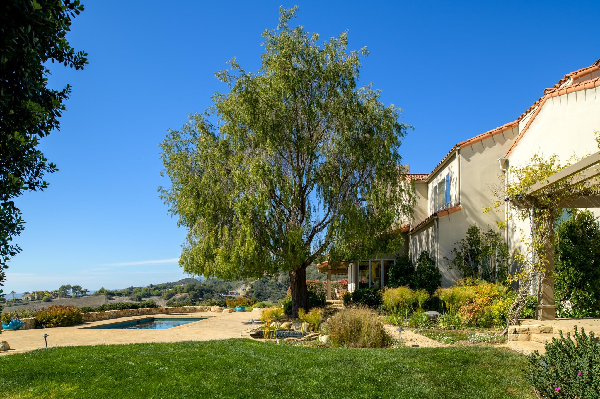 Santa Barbara, California 93105, United States, 5 Bedrooms Bedrooms, ,4 BathroomsBathrooms,Residential,Active,81319