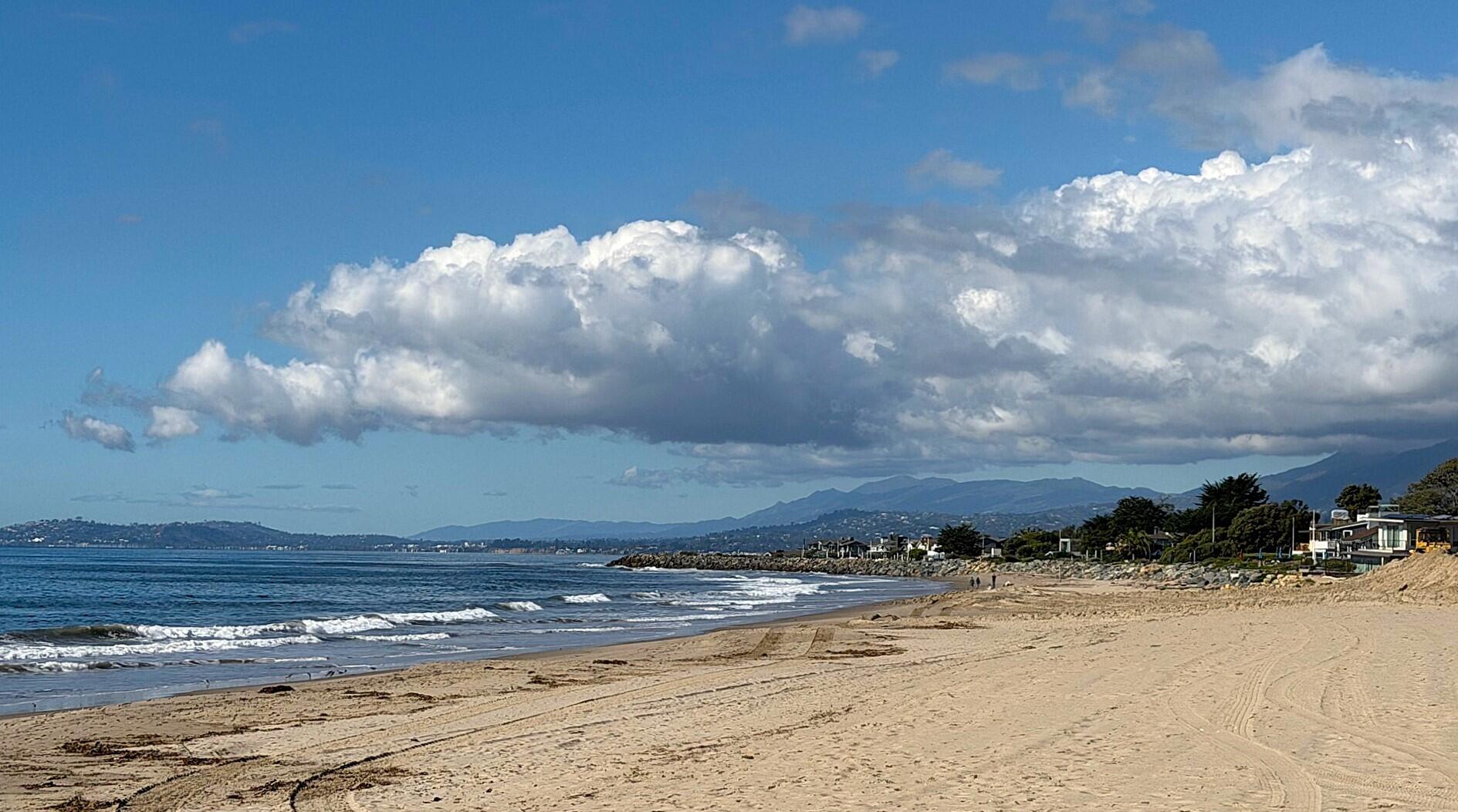 Santa Barbara, California 93013, United States, 1 Bedroom Bedrooms, ,1 BathroomBathrooms,Residential,Active,246032