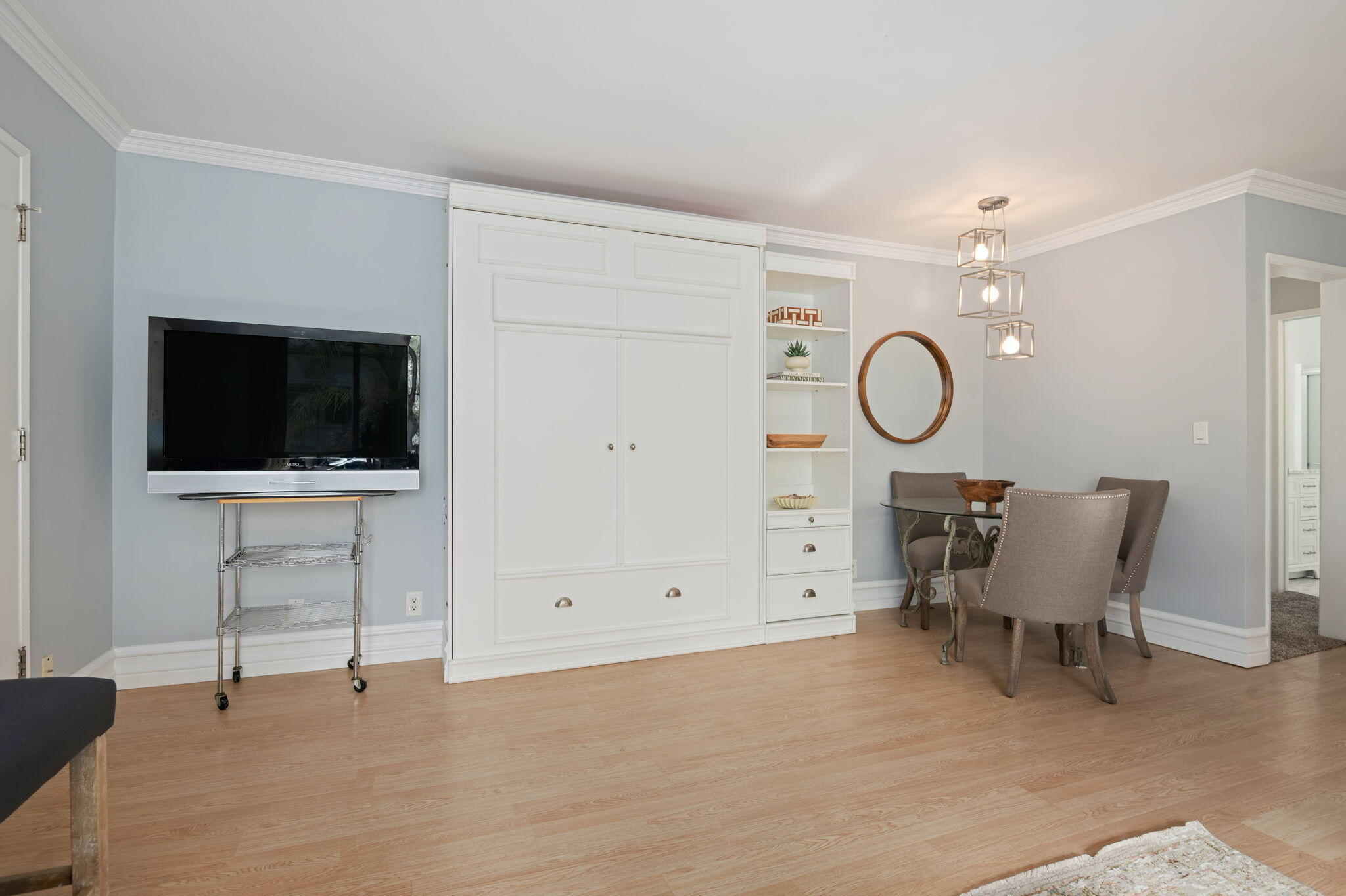 Santa Barbara, California 93013, United States, 1 Bedroom Bedrooms, ,1 BathroomBathrooms,Residential,Active,246032