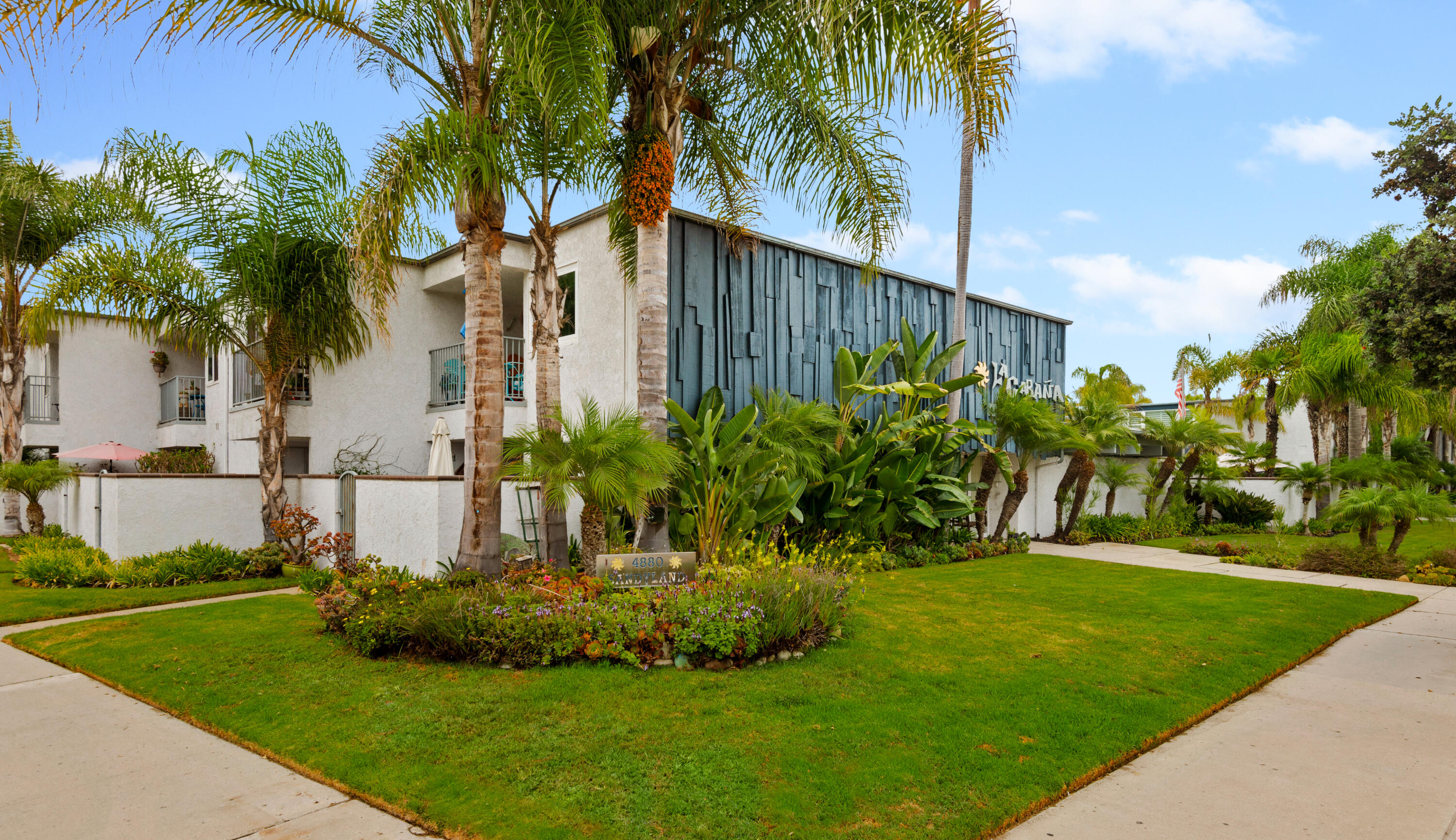 Santa Barbara, California 93013, United States, 1 Bedroom Bedrooms, ,1 BathroomBathrooms,Residential,Active,246032