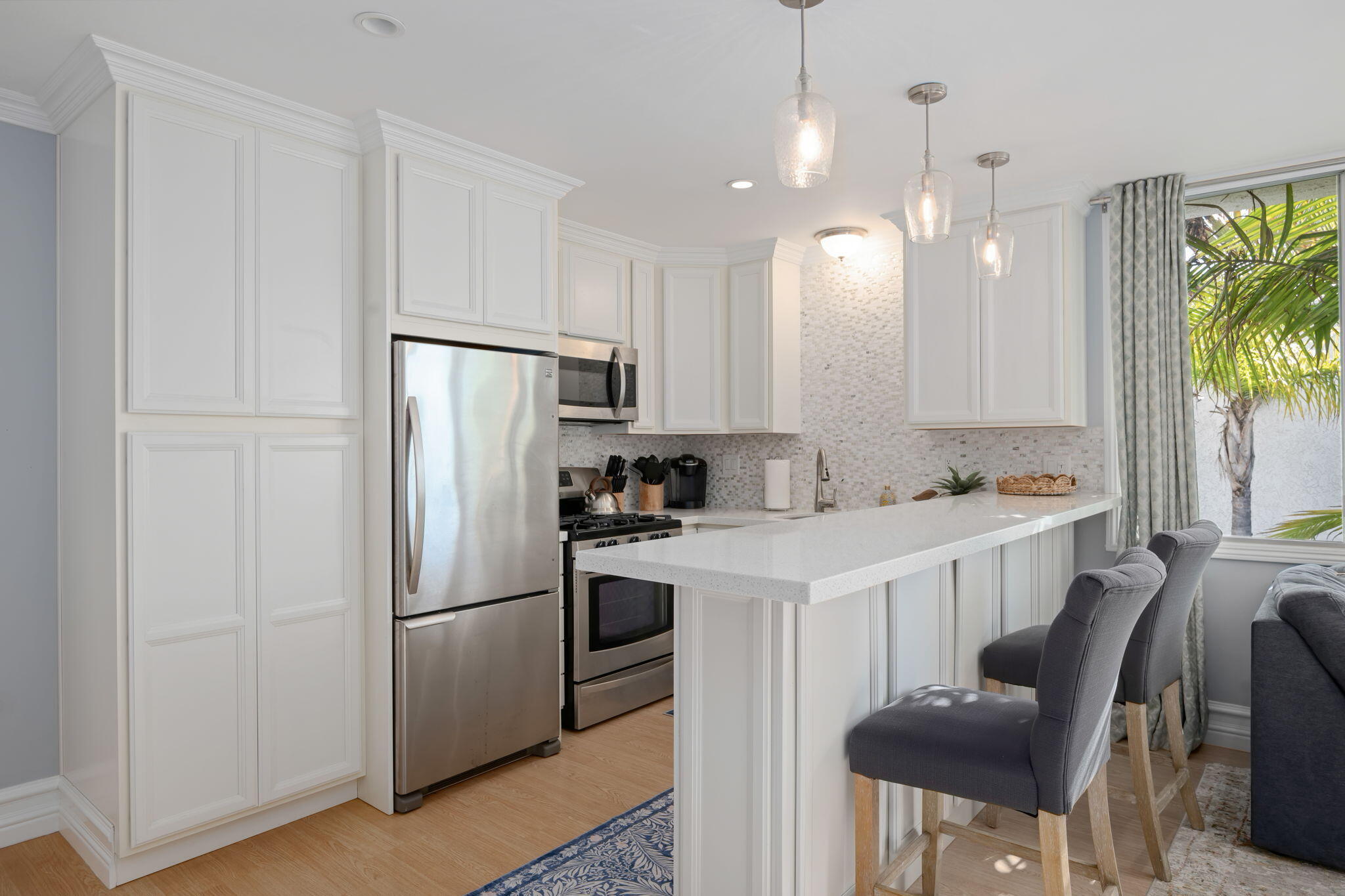 Santa Barbara, California 93013, United States, 1 Bedroom Bedrooms, ,1 BathroomBathrooms,Residential,Active,246032