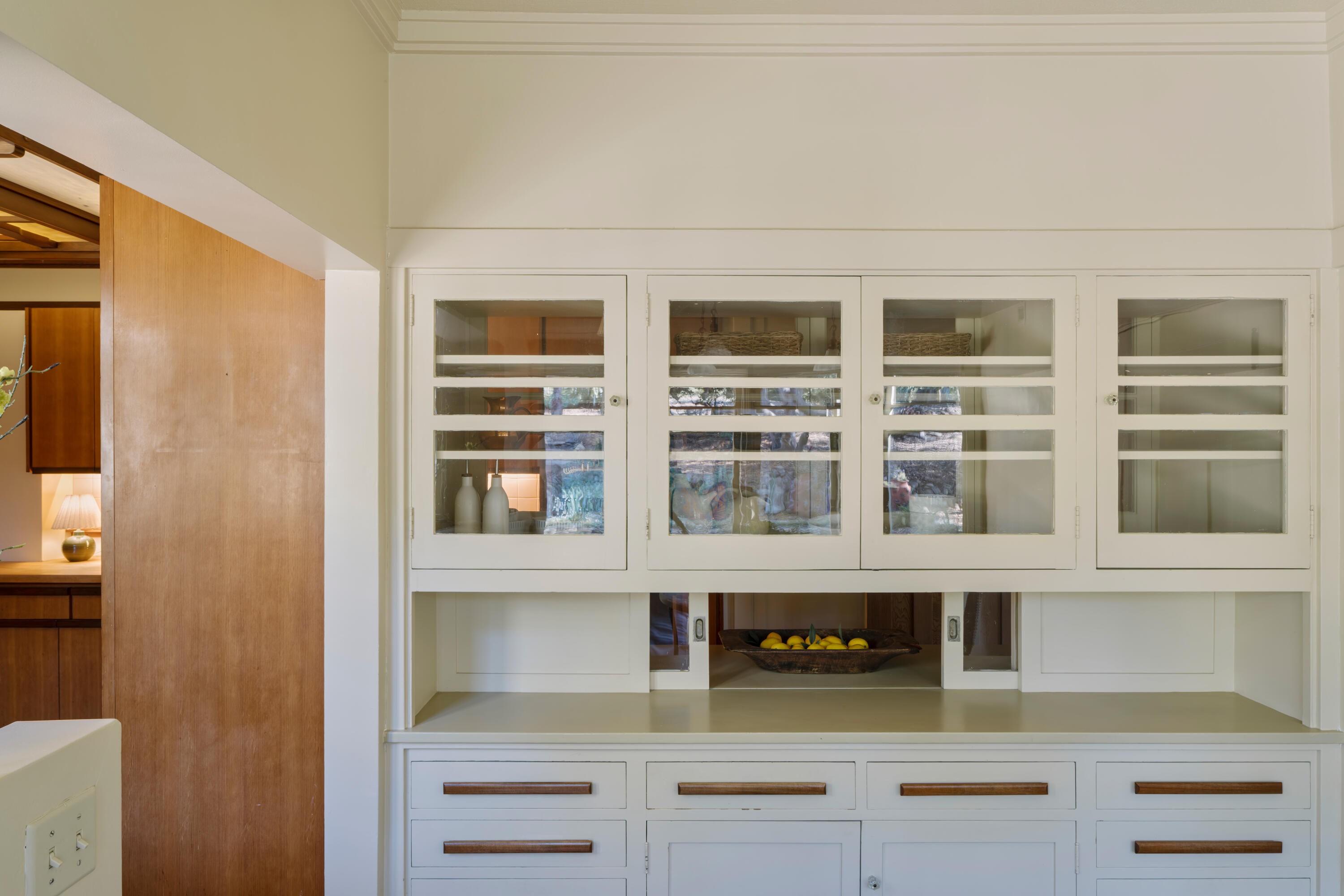 Ventura, California 93003, United States, 5 Bedrooms Bedrooms, ,5 BathroomsBathrooms,Residential,Active,107012