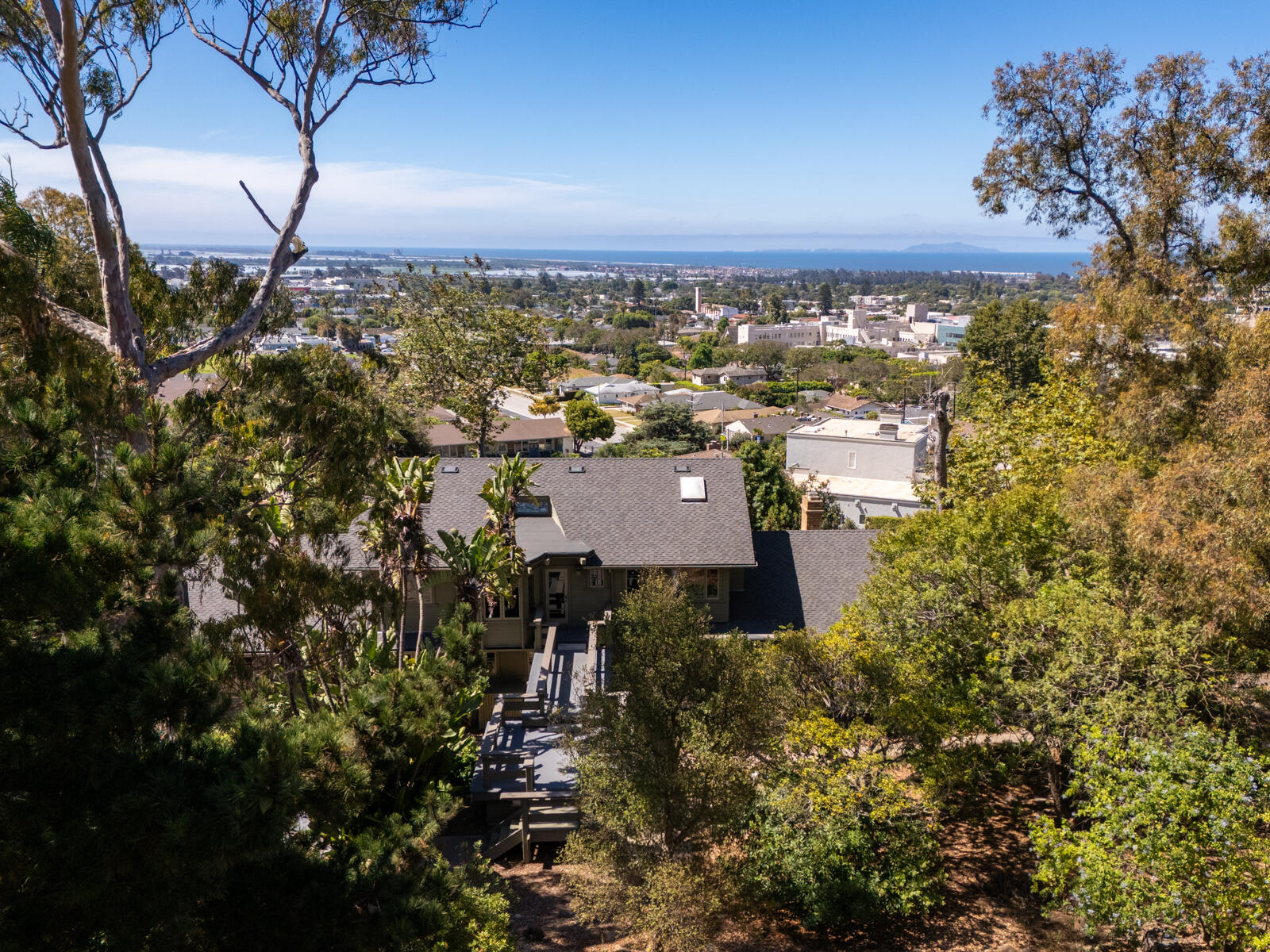 Ventura, California 93003, United States, 5 Bedrooms Bedrooms, ,5 BathroomsBathrooms,Residential,Active,107012