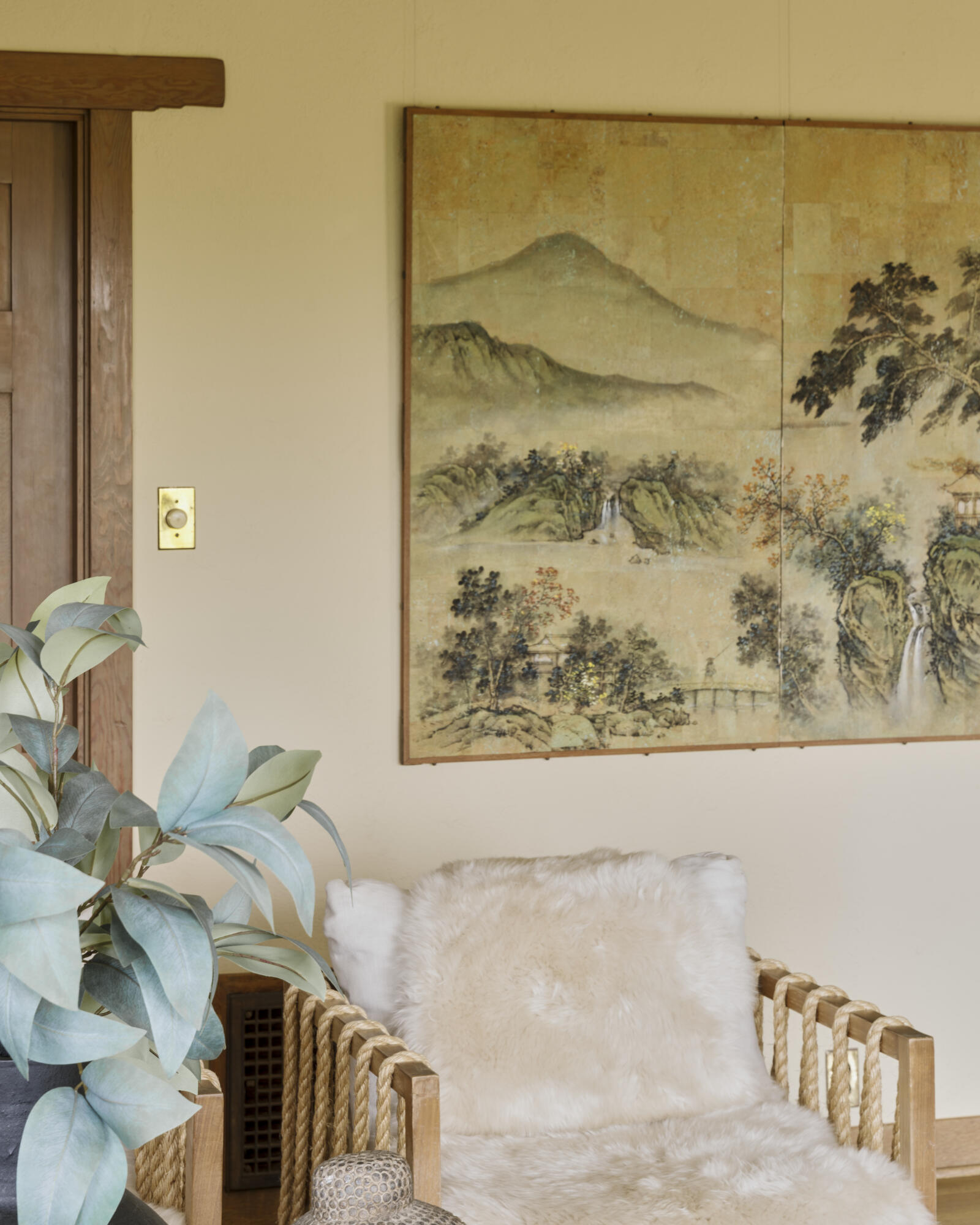 Ventura, California 93003, United States, 5 Bedrooms Bedrooms, ,5 BathroomsBathrooms,Residential,Active,107012