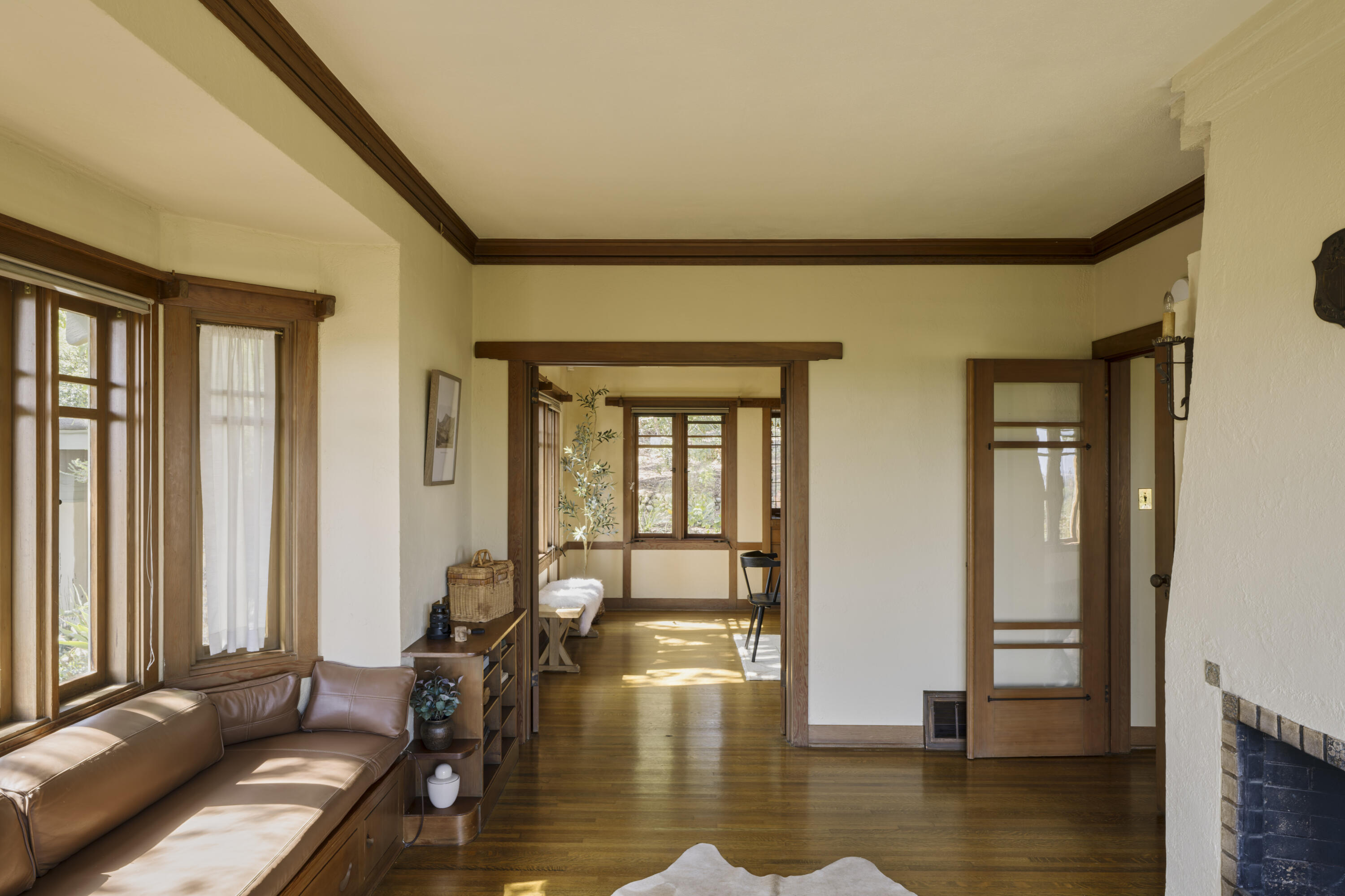 Ventura, California 93003, United States, 5 Bedrooms Bedrooms, ,5 BathroomsBathrooms,Residential,Active,107012