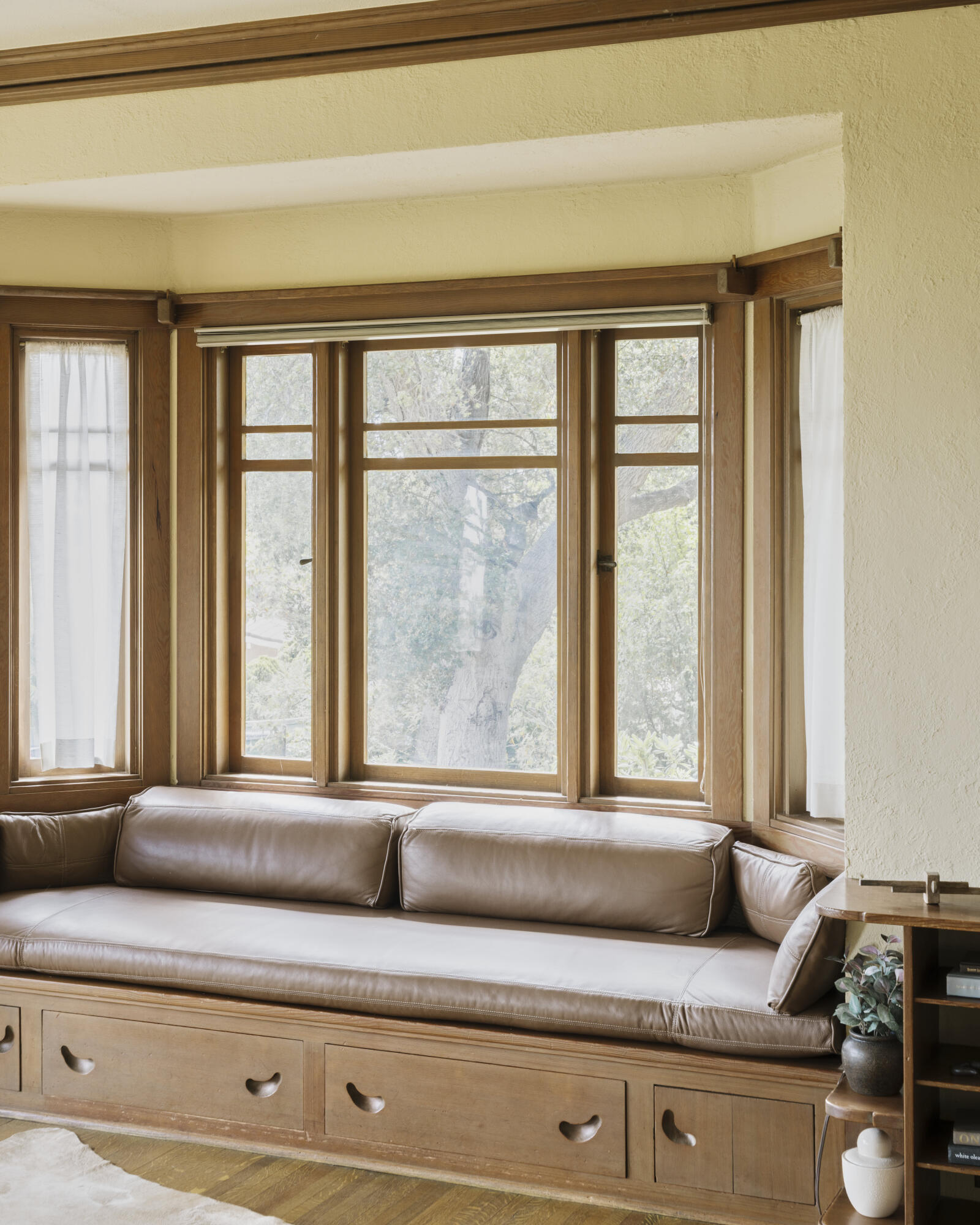 Ventura, California 93003, United States, 5 Bedrooms Bedrooms, ,5 BathroomsBathrooms,Residential,Active,107012