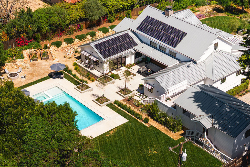 767 Las Palmas Drive