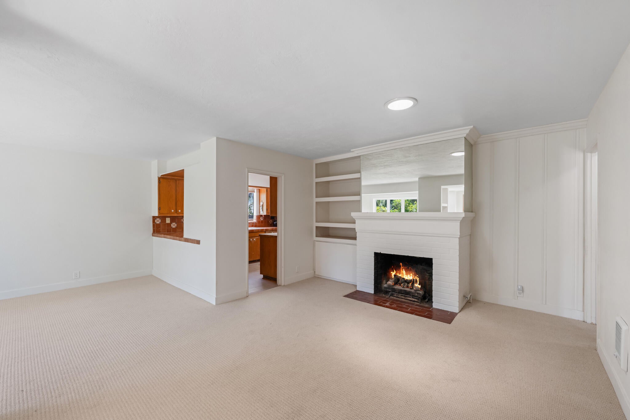 3930 Foothill Road
