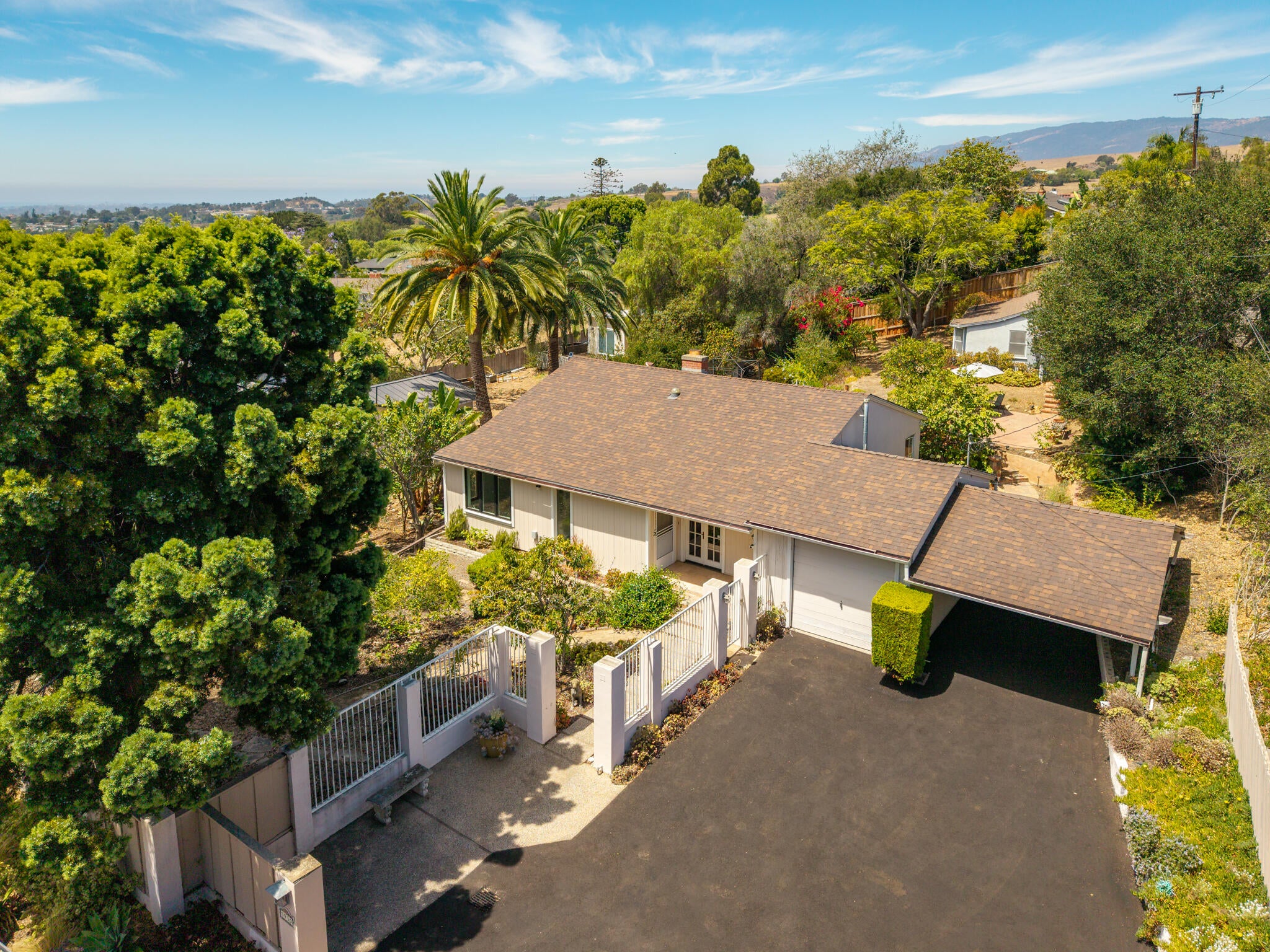 3930 Foothill Road