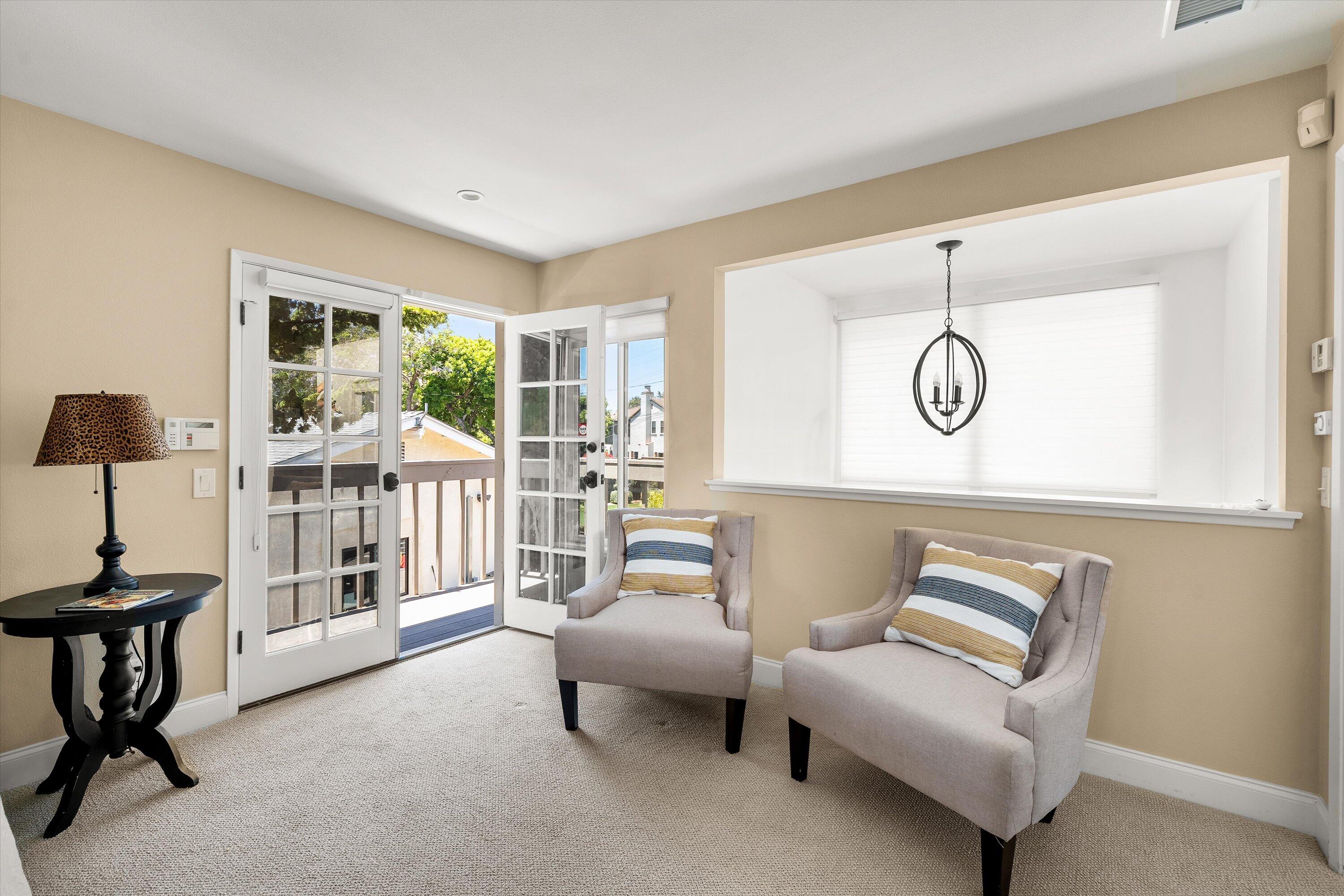 Santa Barbara, California 93111, United States, 4 Bedrooms Bedrooms, ,3 BathroomsBathrooms,Residential,Active,165592