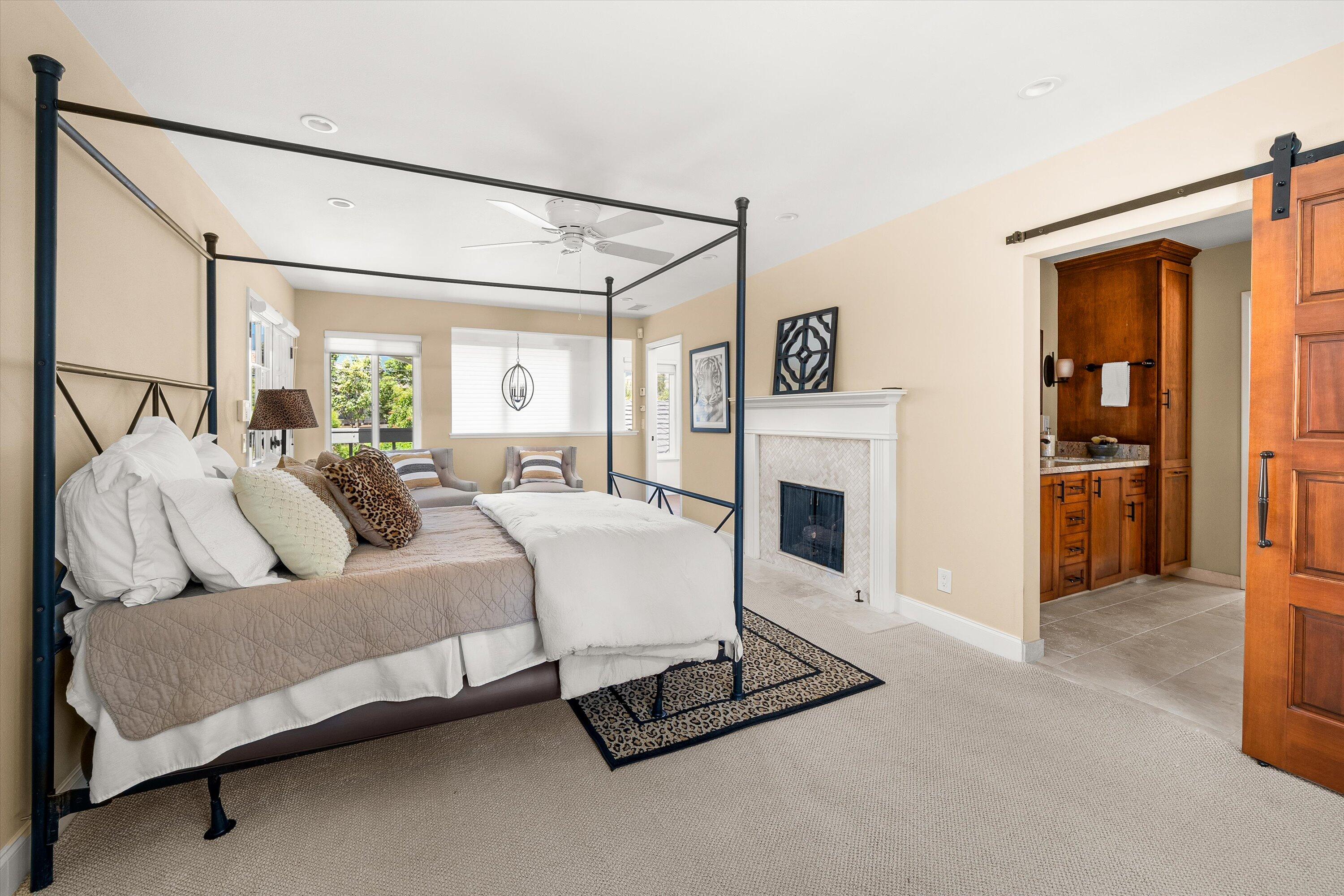 Santa Barbara, California 93111, United States, 4 Bedrooms Bedrooms, ,3 BathroomsBathrooms,Residential,Active,165592