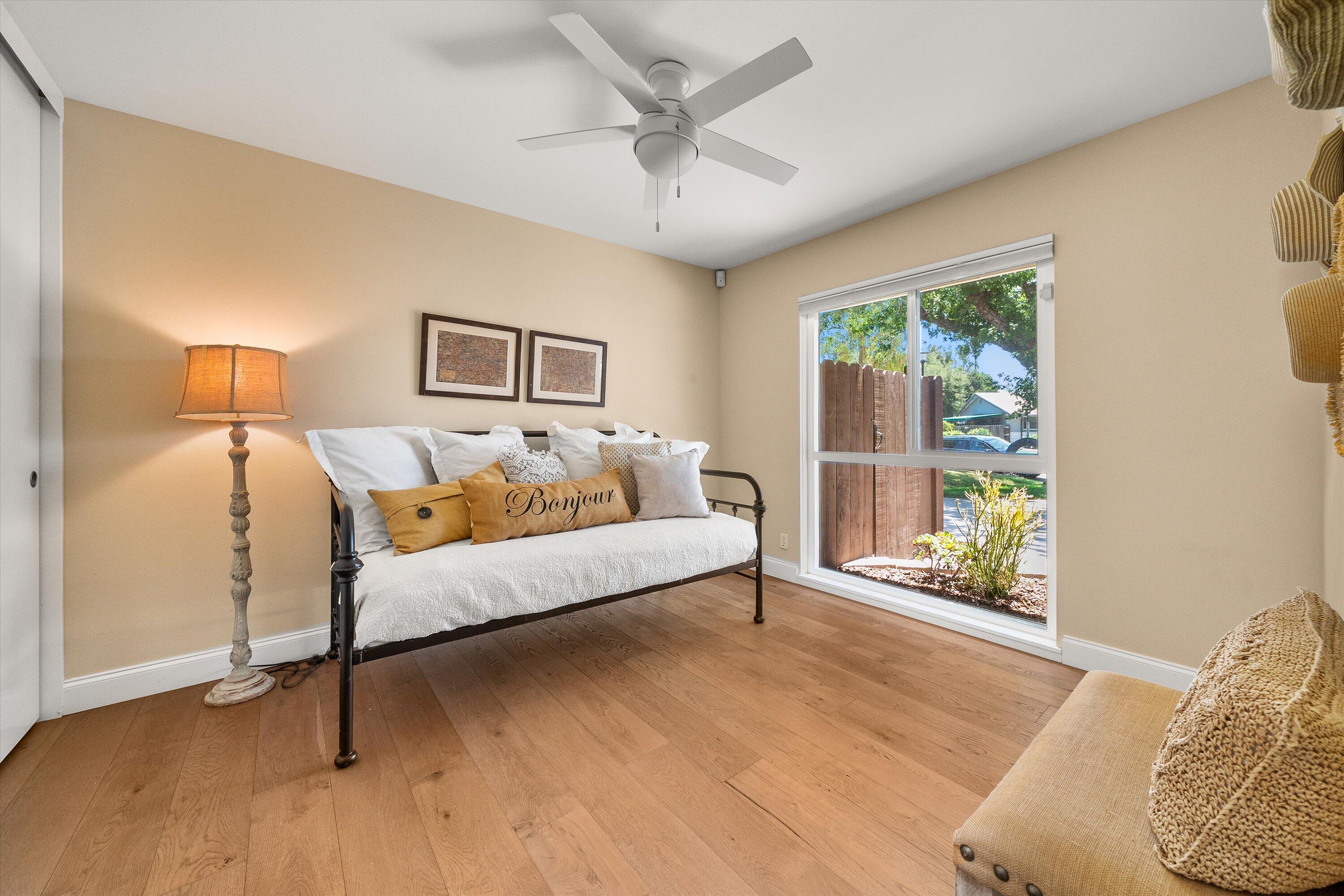 Santa Barbara, California 93111, United States, 4 Bedrooms Bedrooms, ,3 BathroomsBathrooms,Residential,Active,165592